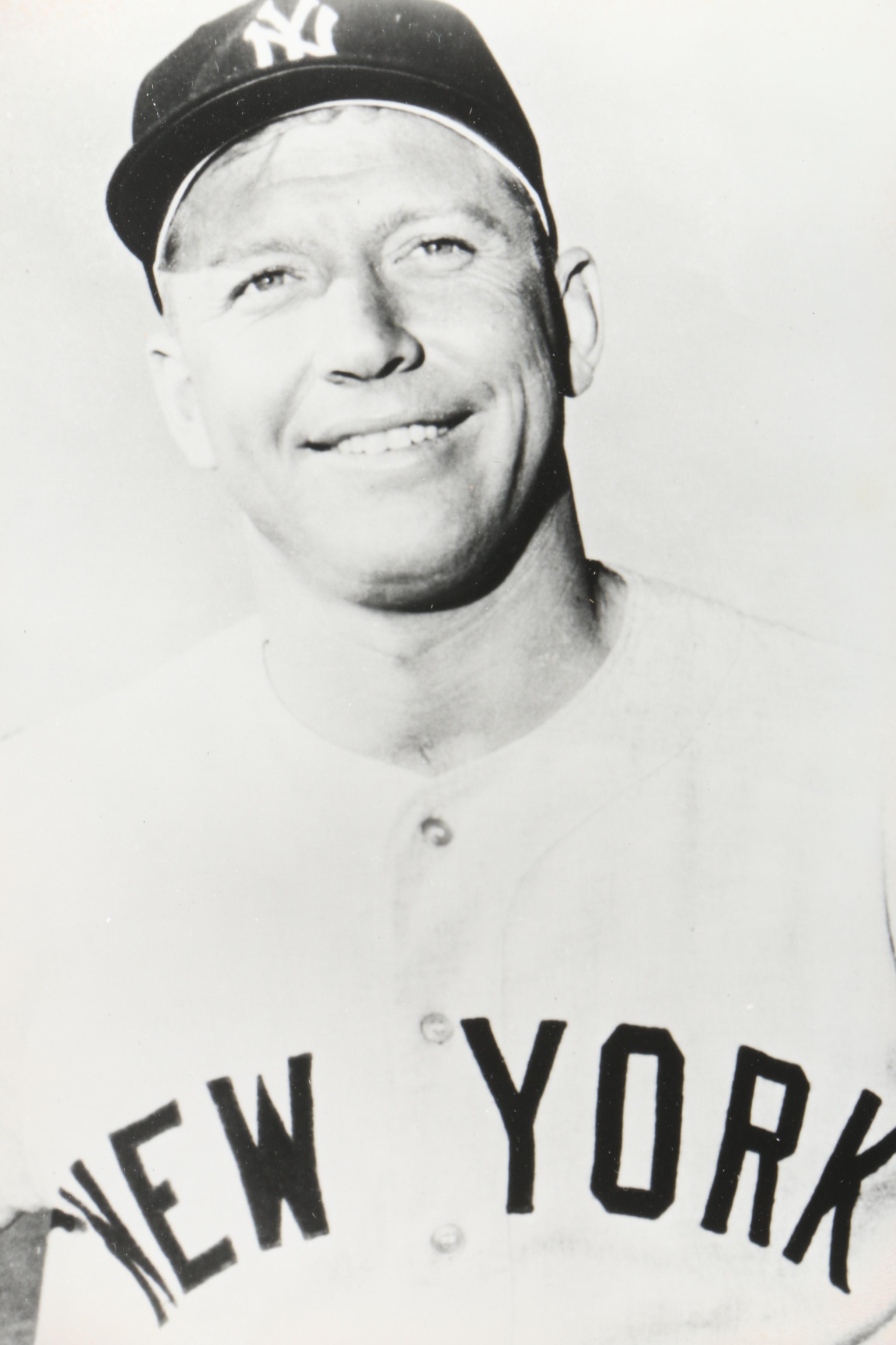 Photographs Featuring the New York Yankees