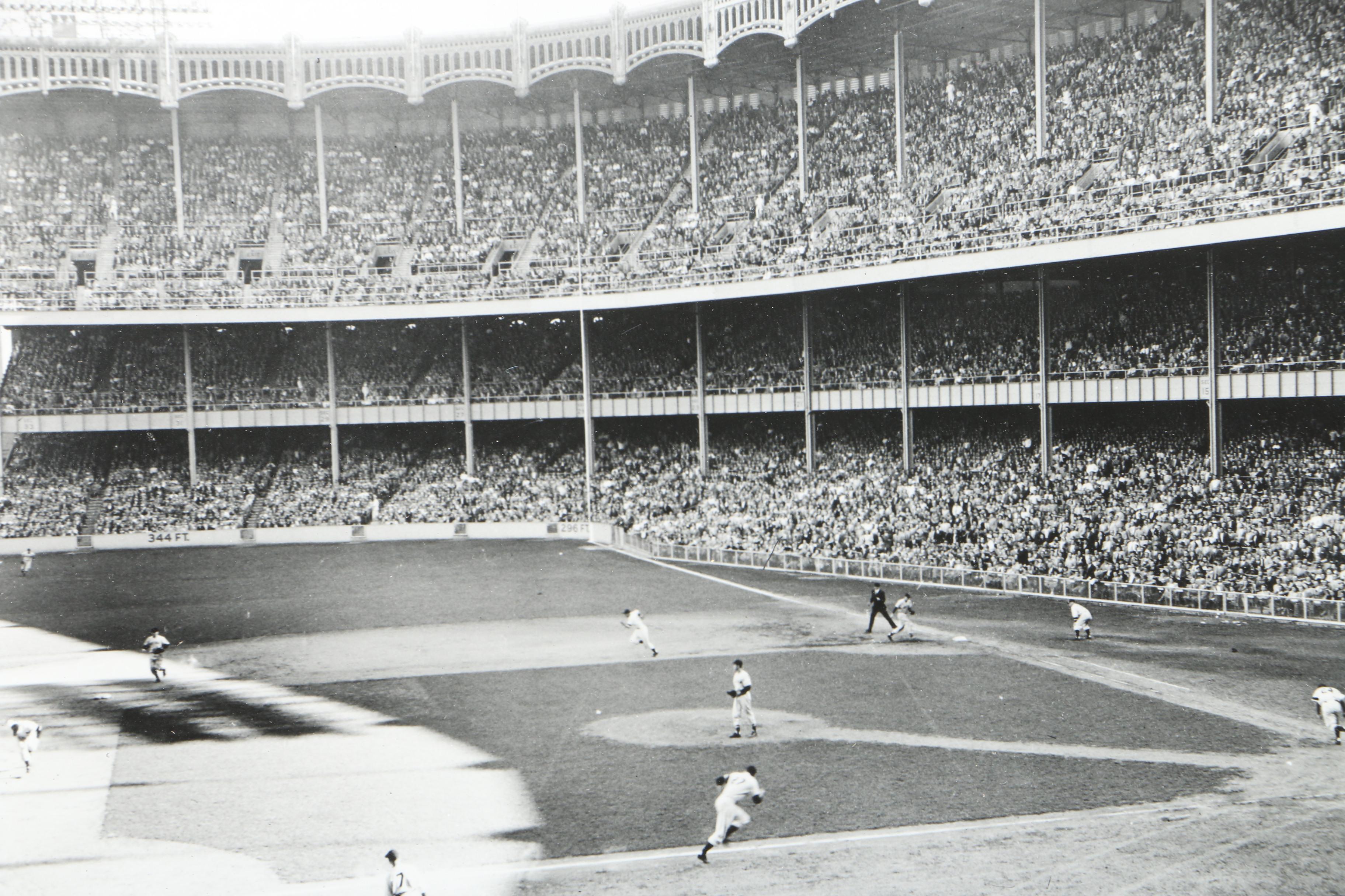 Photographs Featuring the New York Yankees