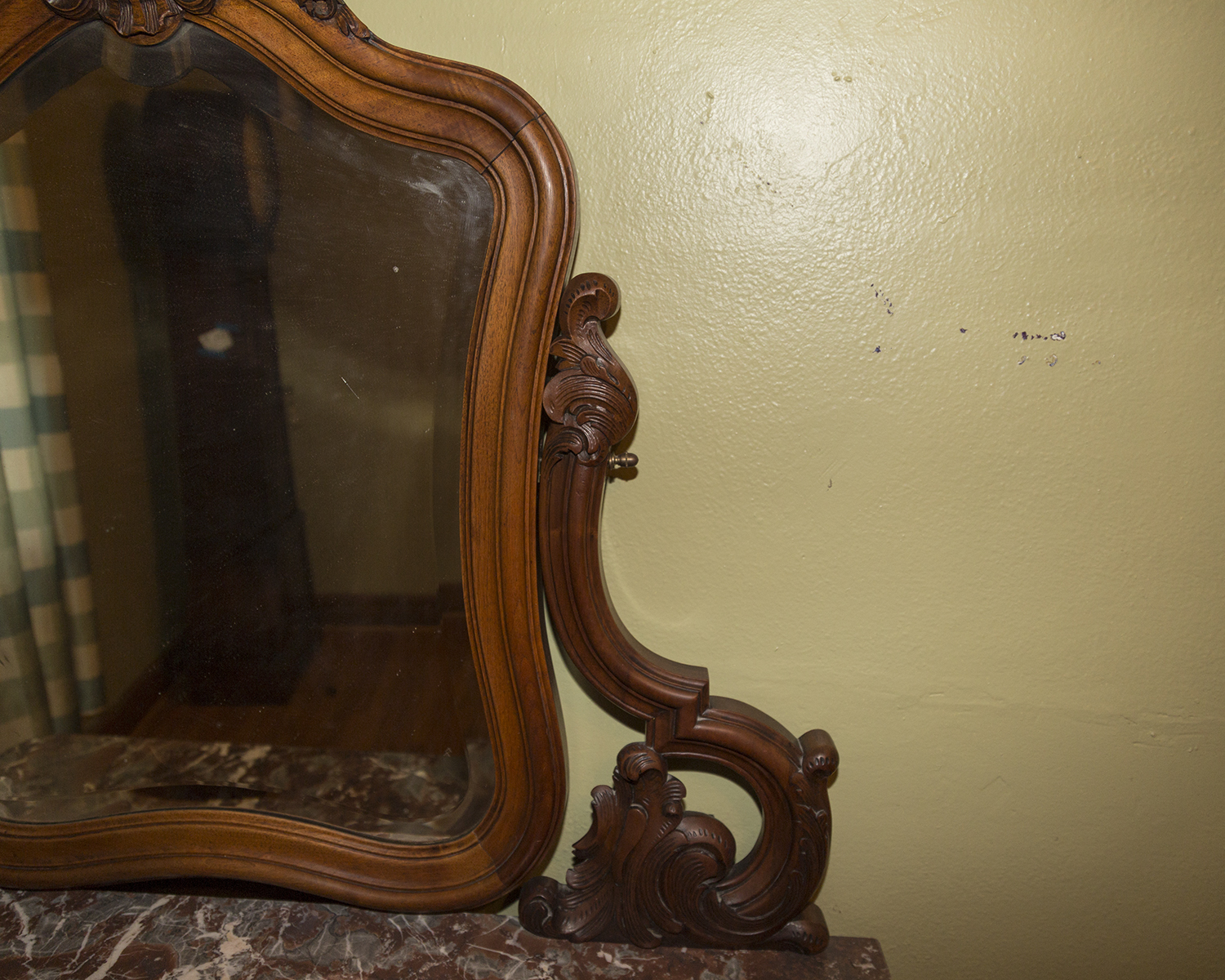 Antique French Louis XV Style Marble Top Dresser with Mirror