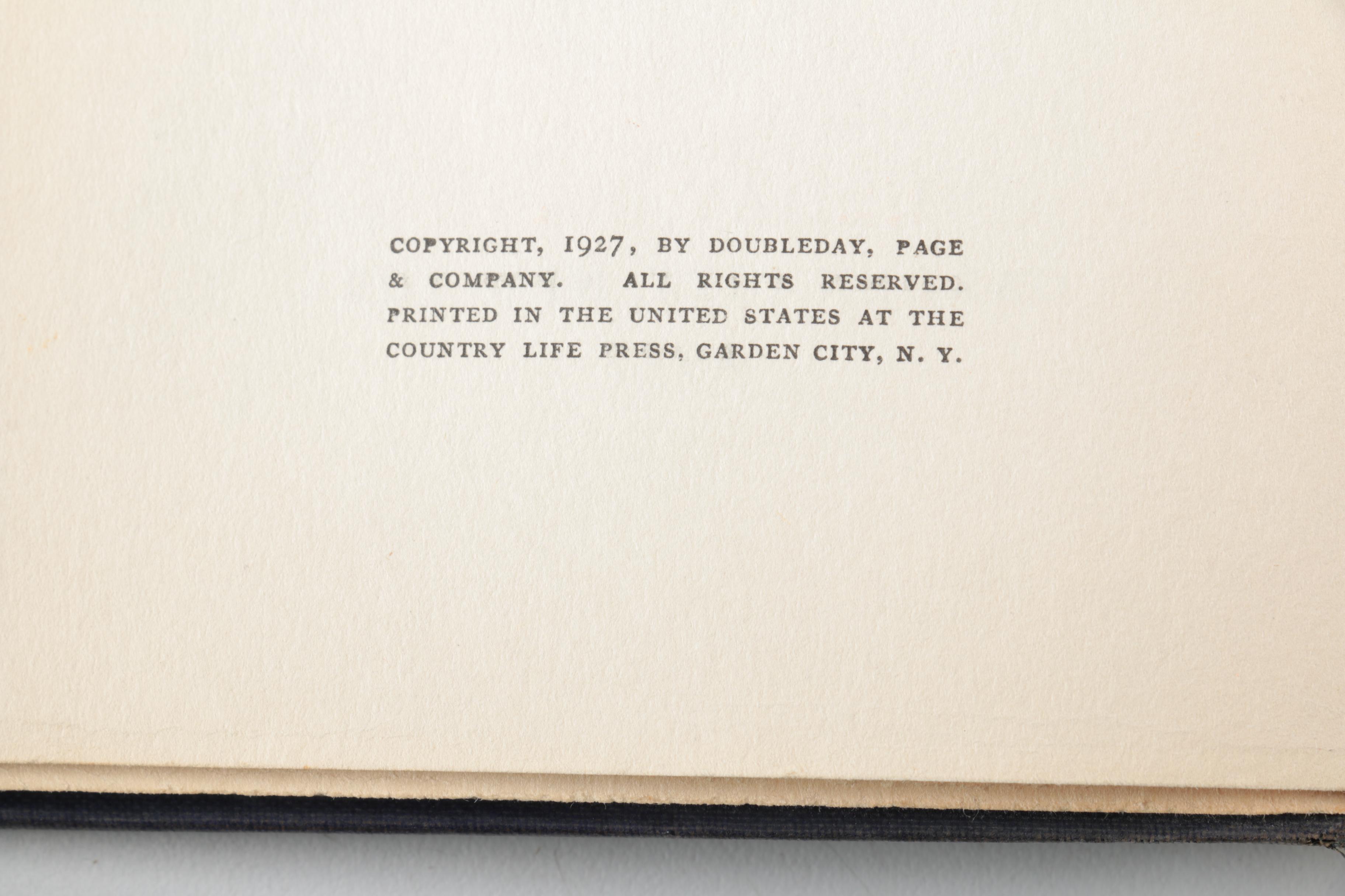 Nine Vintage Hardcover Books Featuring Roald Dahl and Ernest Hemingway