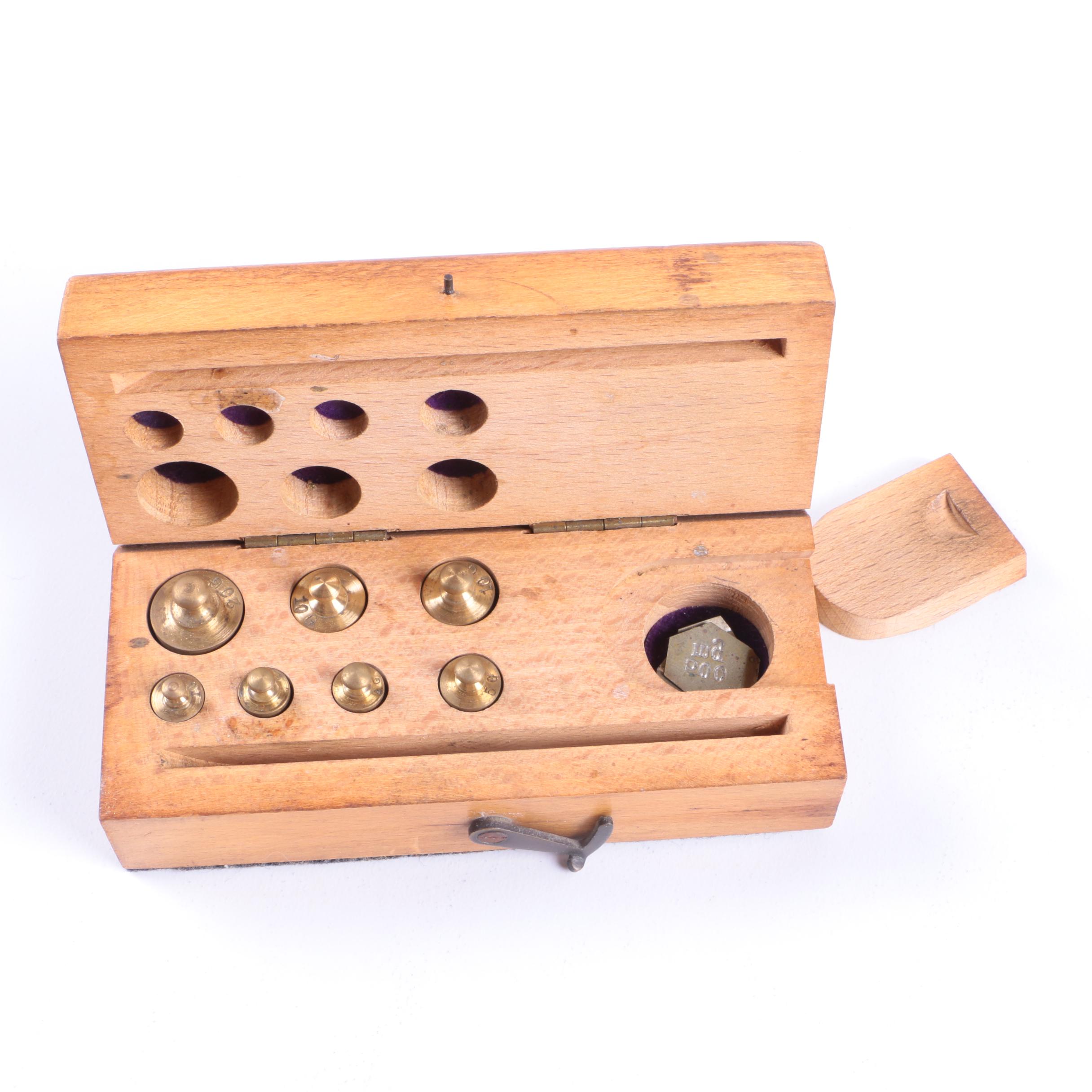 Vintage Balance Scales and Weights Set