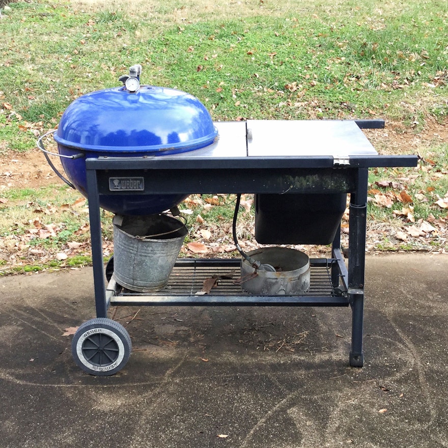 Weber Charcoal Grill Station