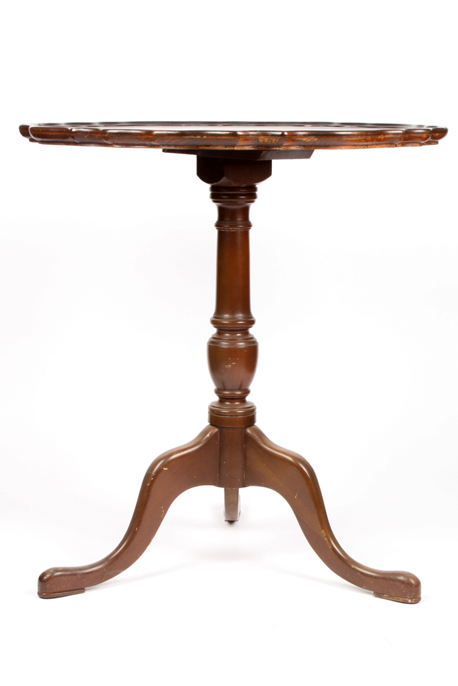 Vintage Pie Crust Tea Table