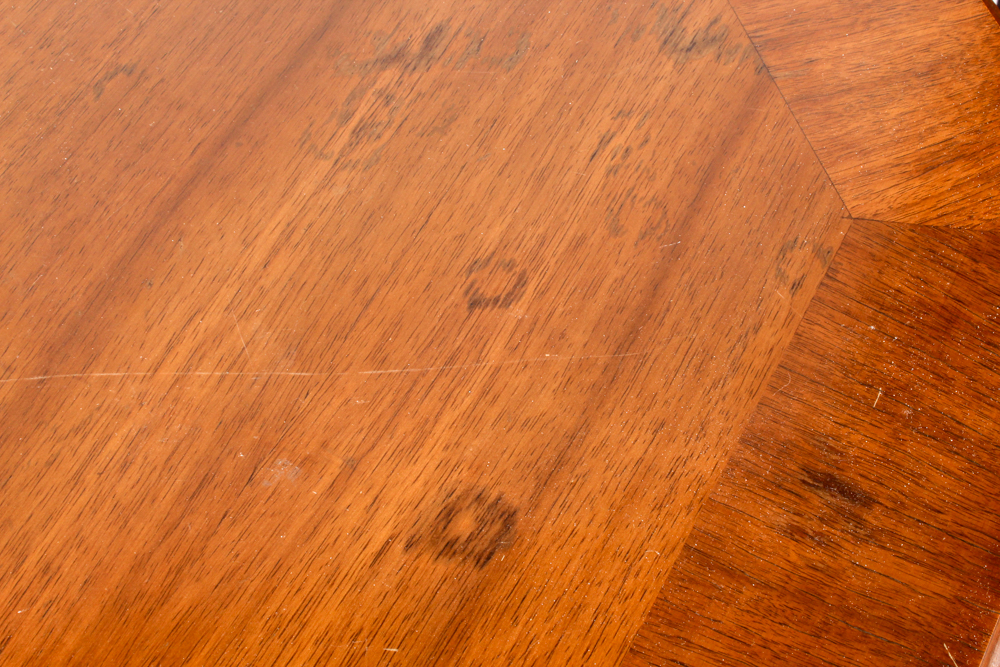 Federal Style Walnut Lamp Table