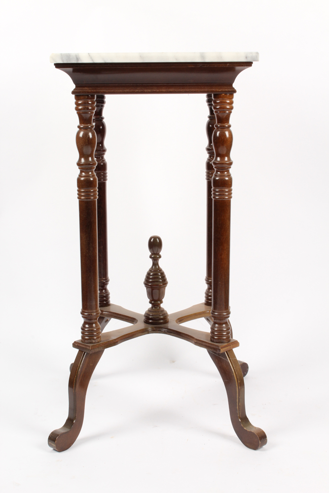 Federal Style Walnut and Marble Top Accent Table