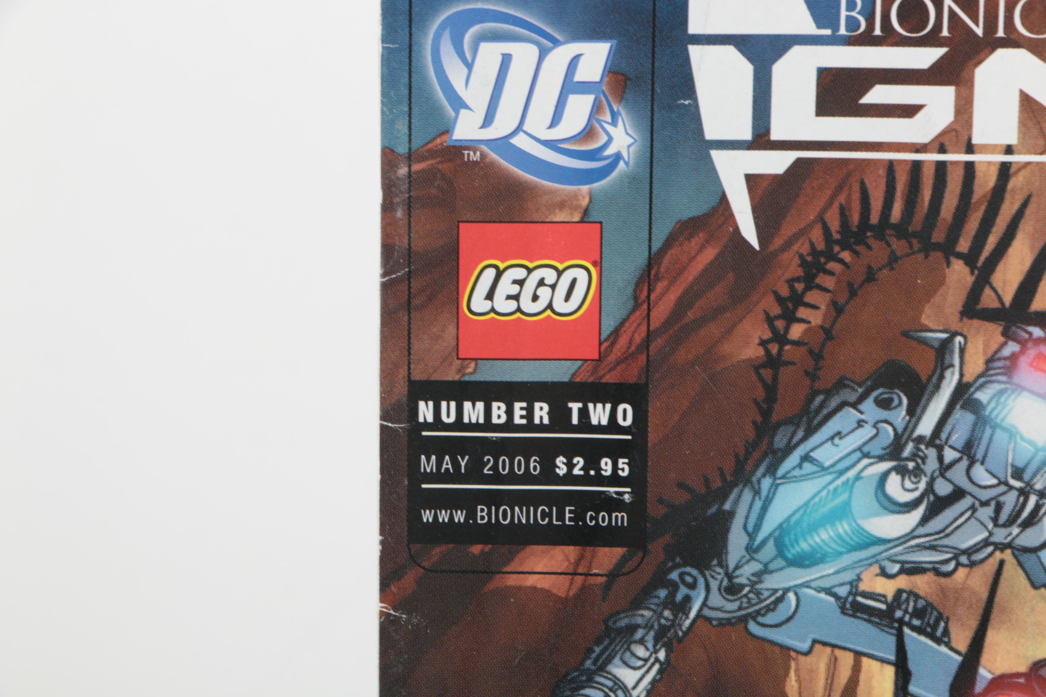 Nineteen DC and Vertigo Modern Age Comic Books