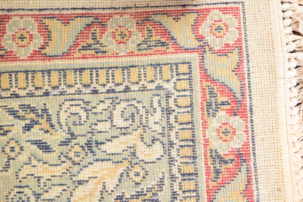 Power-Loomed Persian Style Wool Area Rug