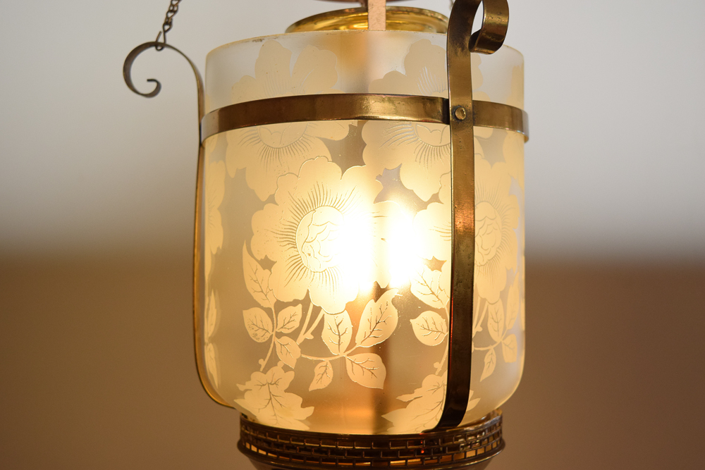 Pendant Lamp With Etched Shade