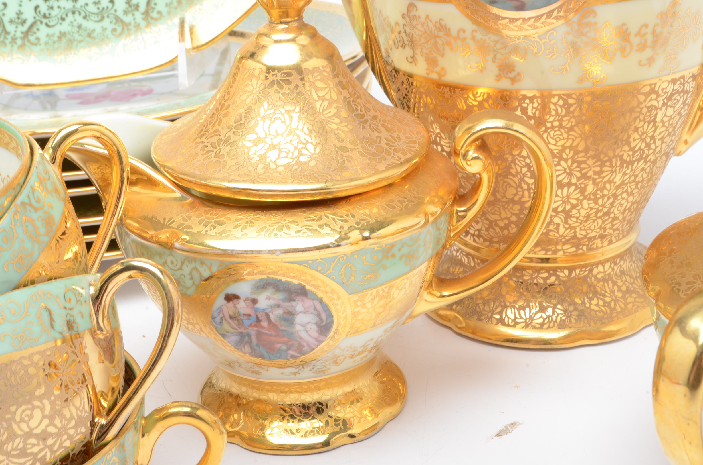 Collection of Le Mieux China