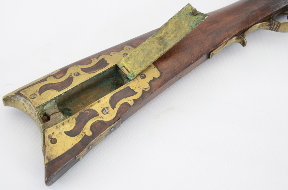 Antique Caplock Kentucky Long Rifle