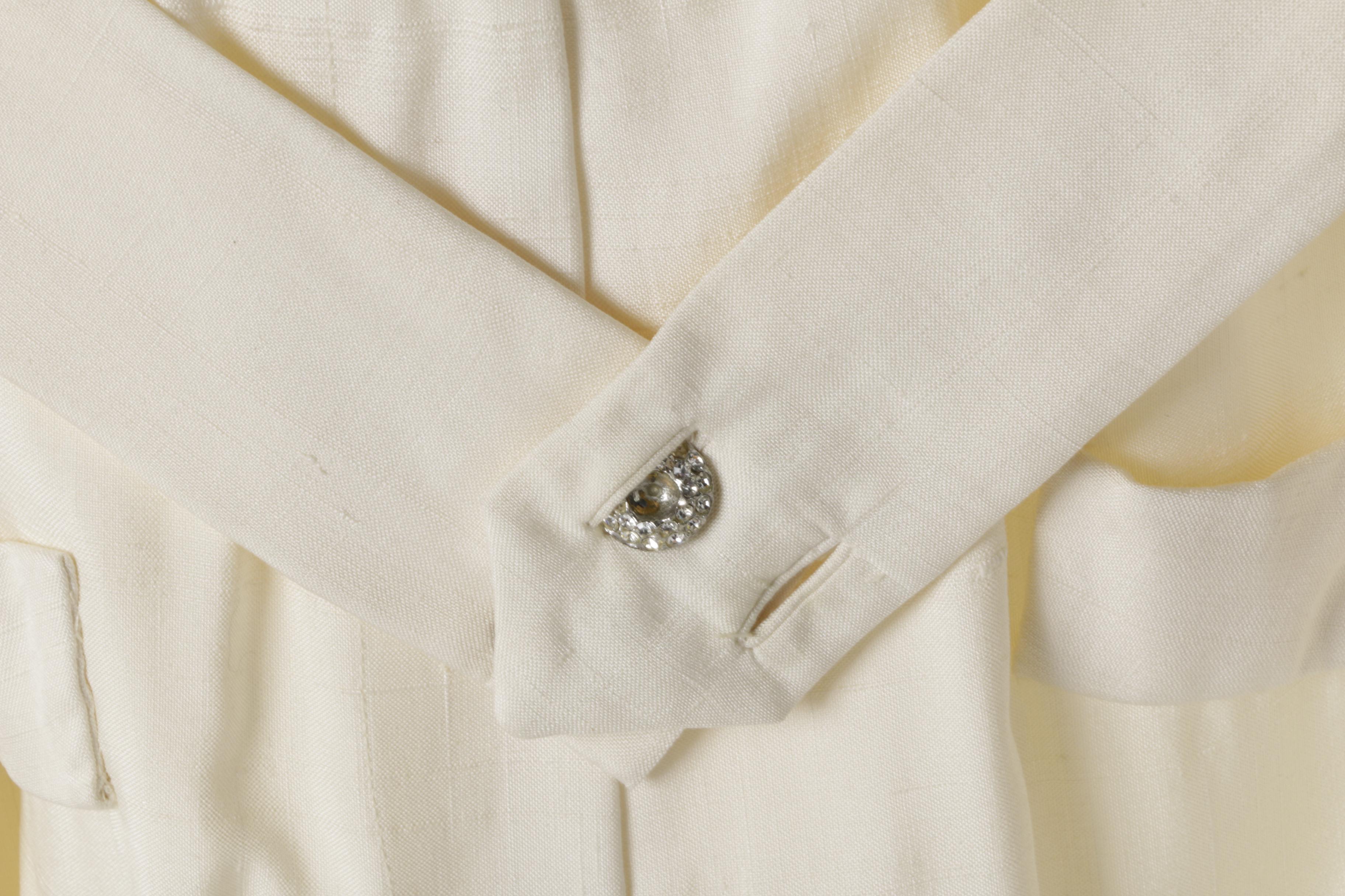 Women's Vintage Albert Nipon Skirt Suit