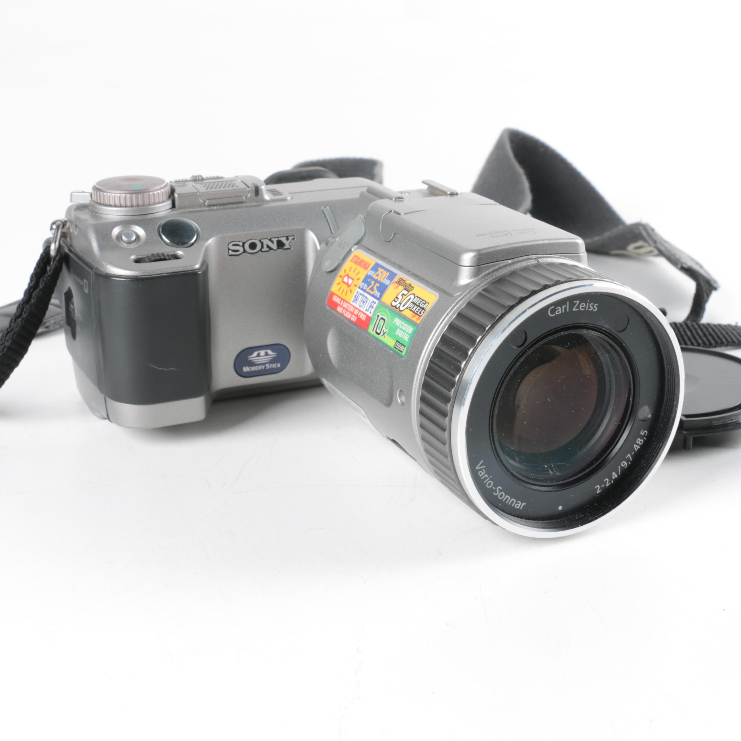 Sony Cyber-Shot DSC-F707 Digital Camera