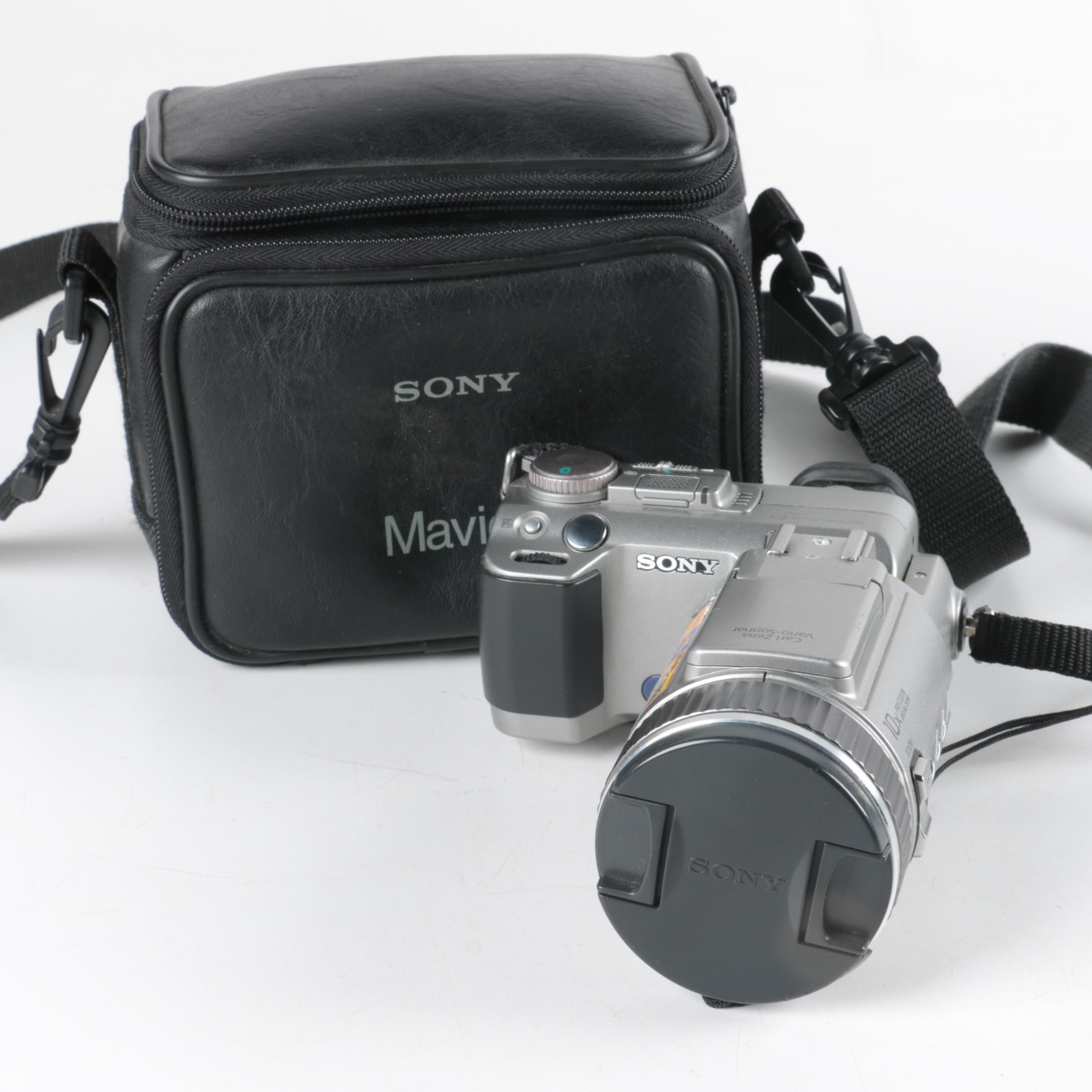 Sony Cyber-Shot DSC-F707 Digital Camera