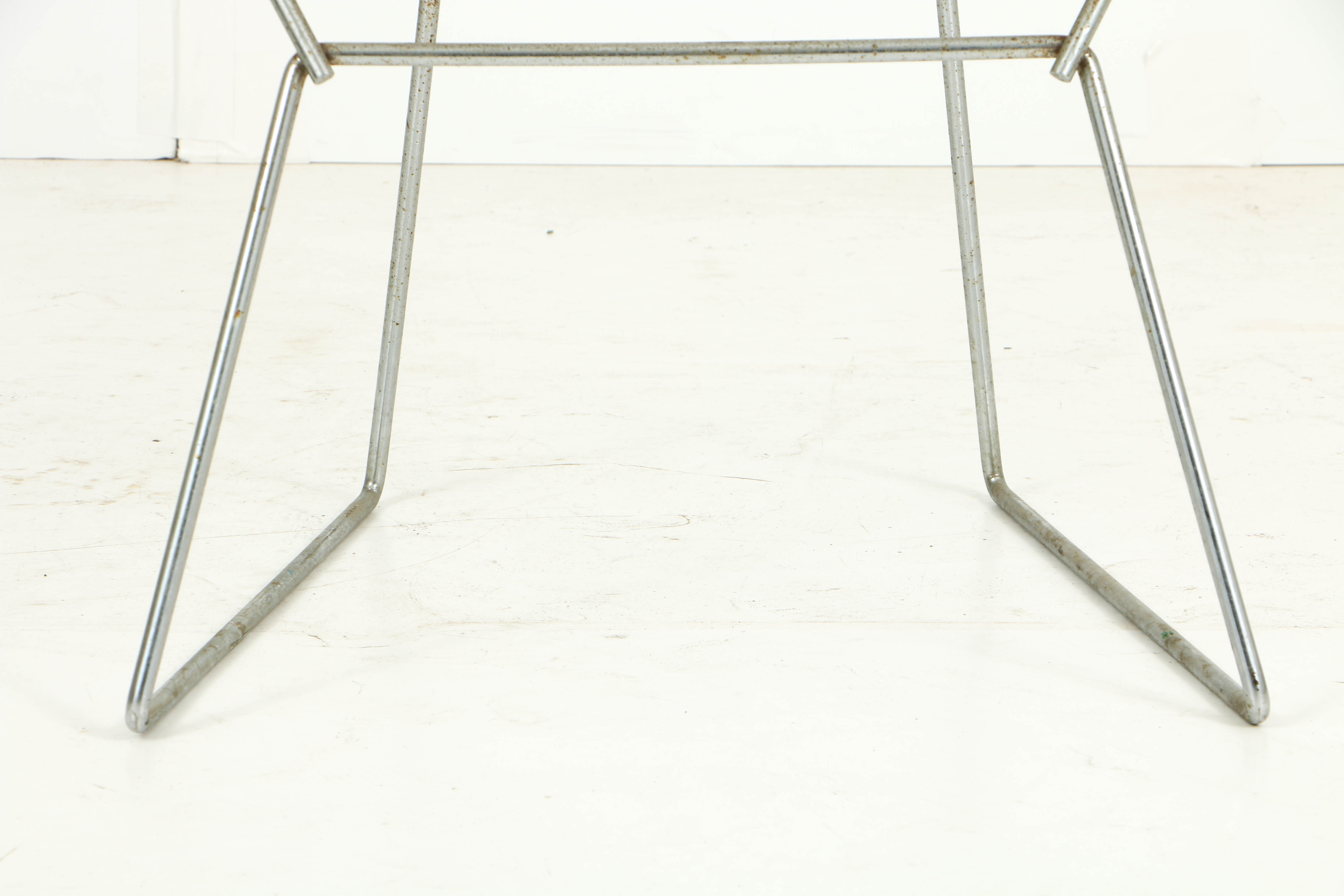 Vintage Modernist "Diamond" Chair by Harry Bertoia for Knoll