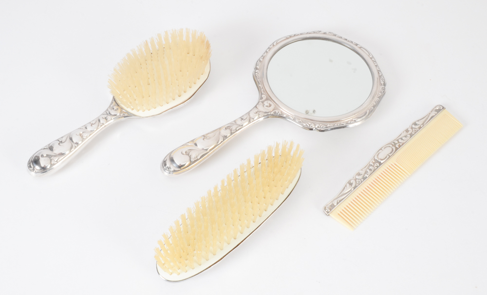 German 835 Silver Dresser Vanity Set by Gayer & Krauss