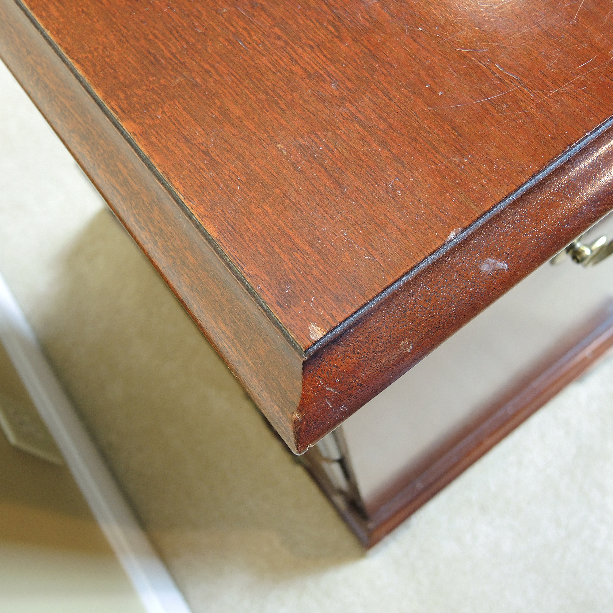 Link-Taylor Heirloom Solid Mahogany Chest of Drawers