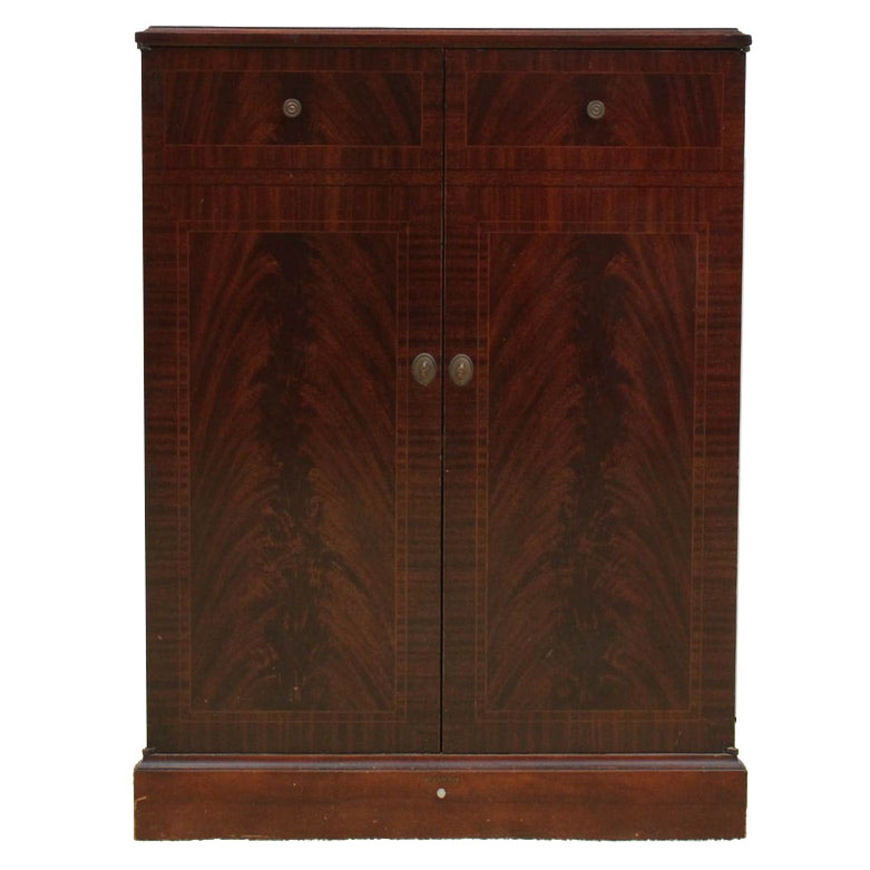 Repurposed Vintage RCA Victor Radio Cabinet