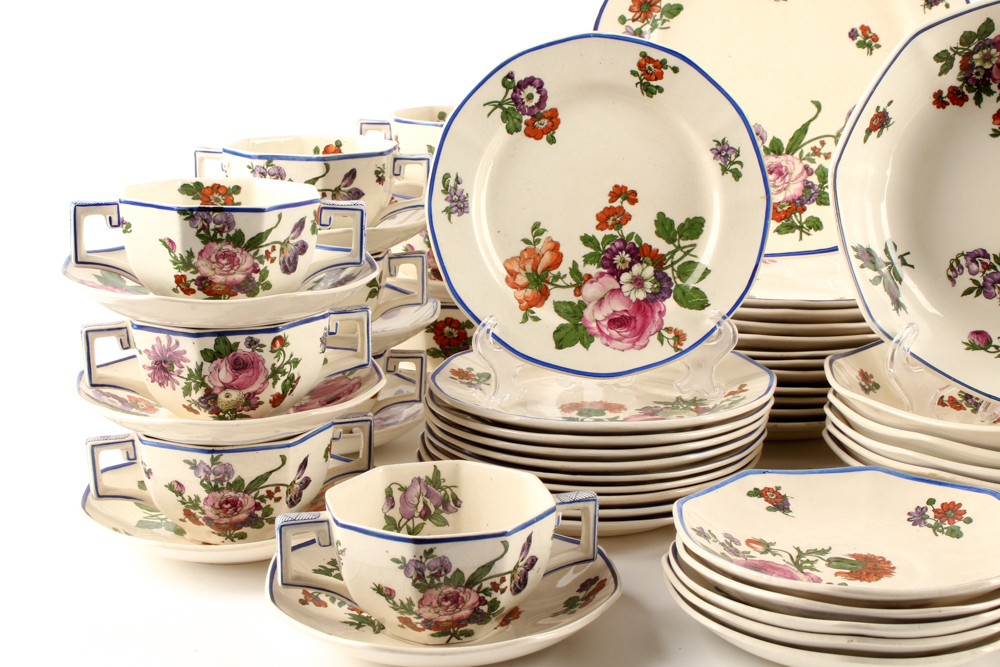 Royal Doulton Tableware, Circa 1912