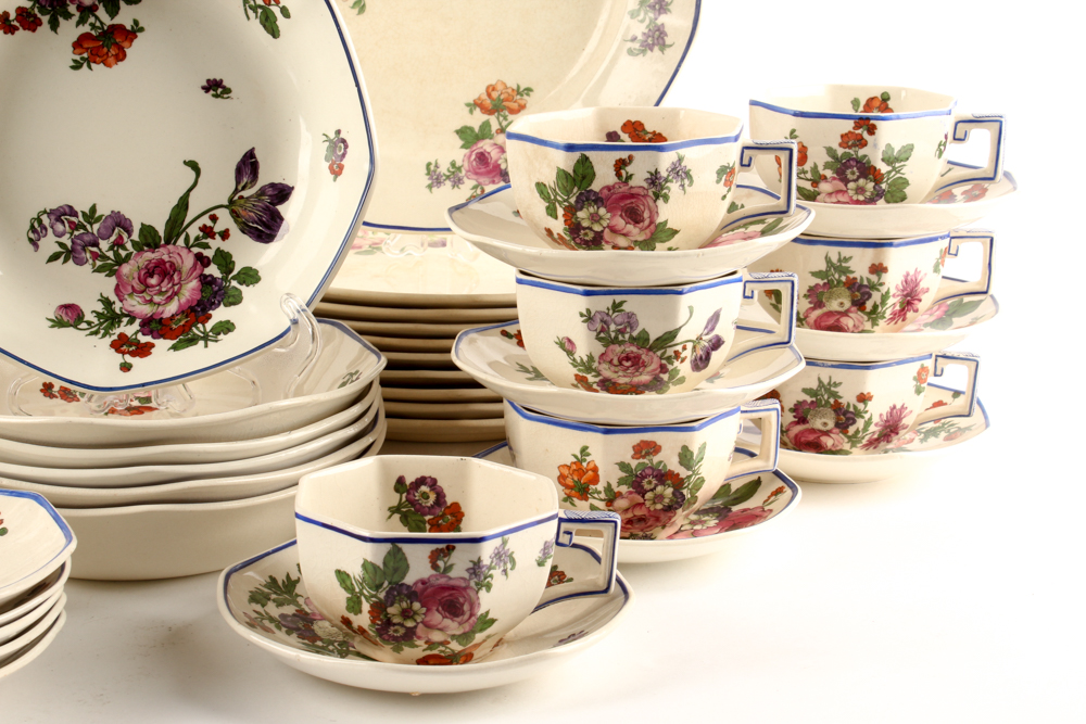 Royal Doulton Tableware, Circa 1912
