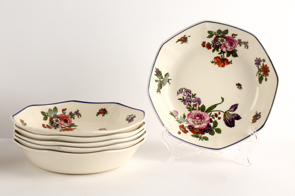 Royal Doulton Tableware, Circa 1912
