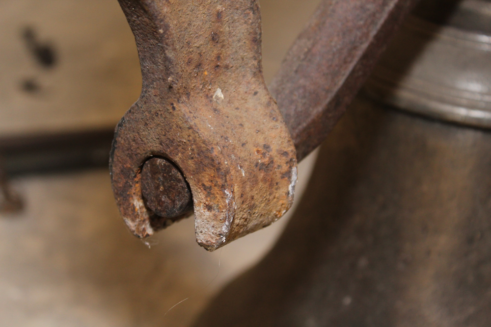 Antique Crystal Metal #2 Cast Iron Church Bell