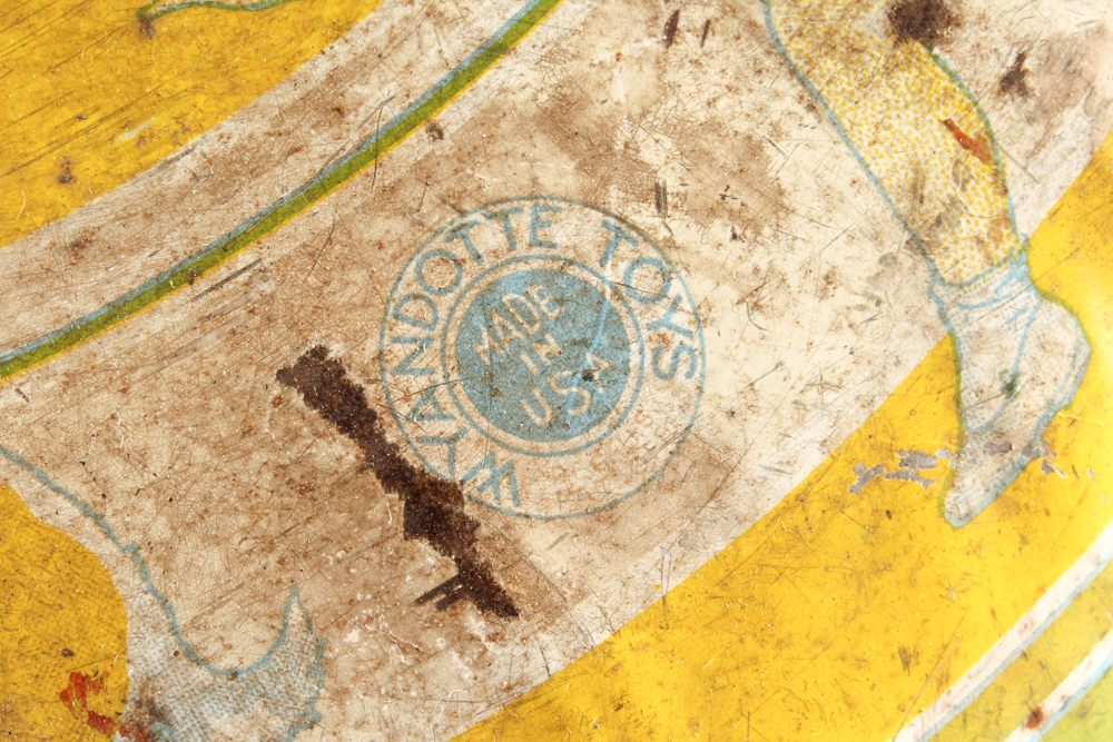 Vintage Tin Litho Tops