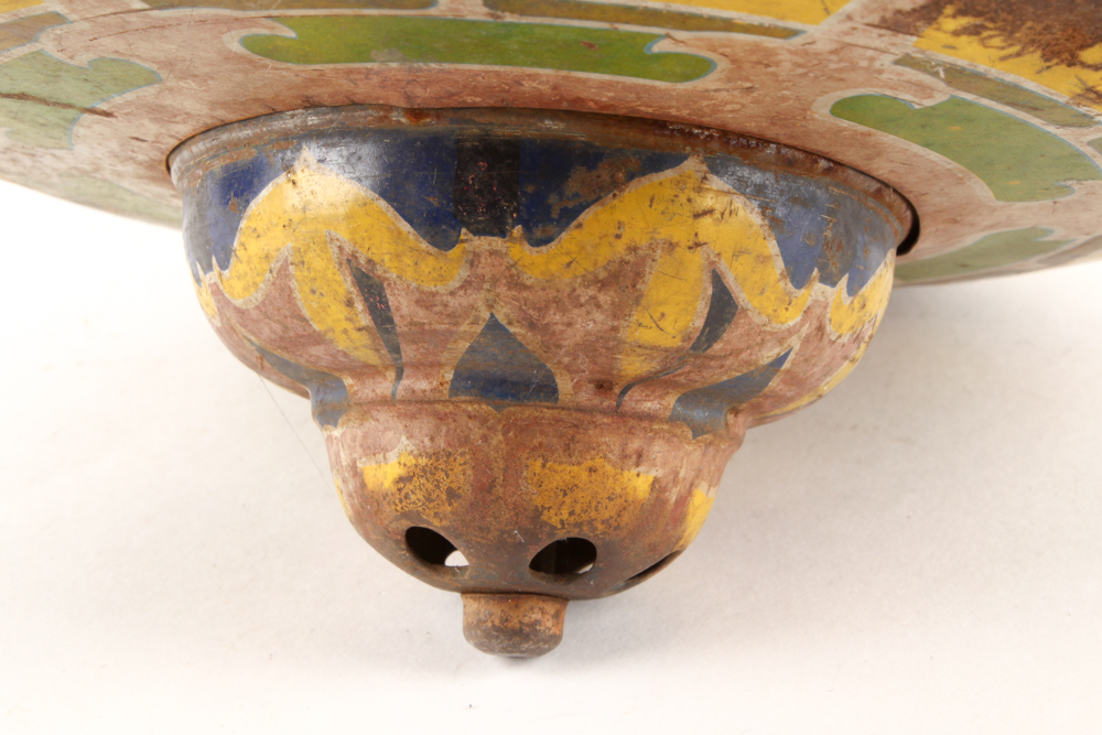 Vintage Tin Litho Tops