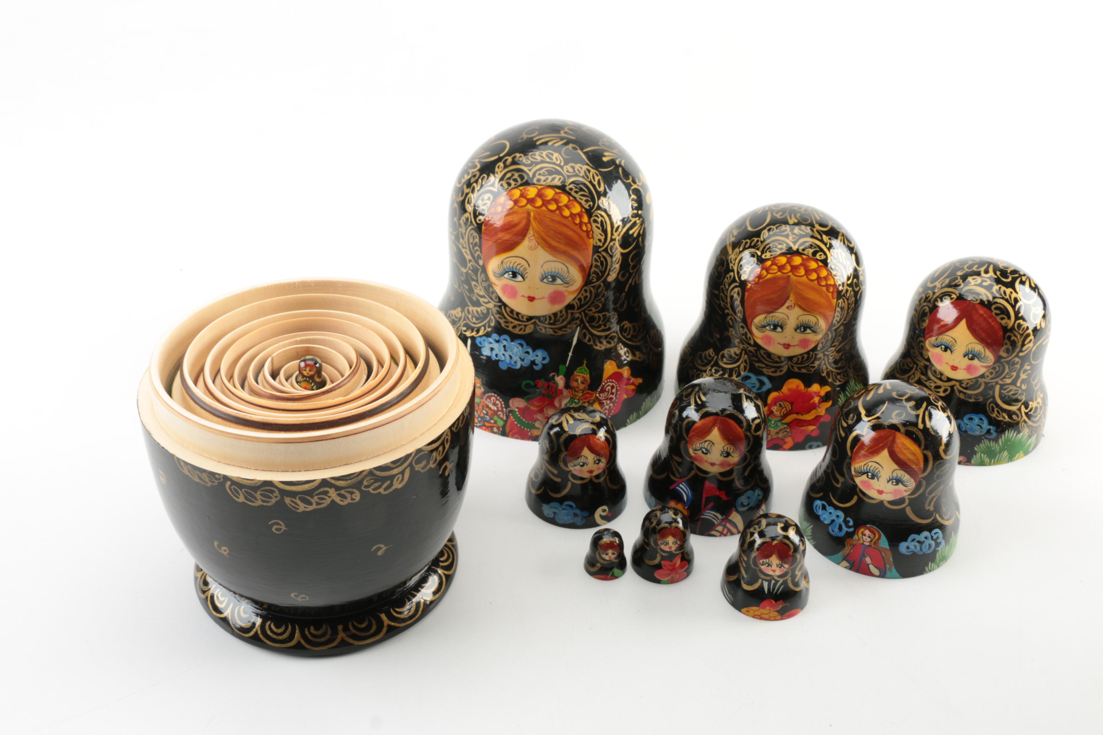 Russian Style Wood Nesting Dolls