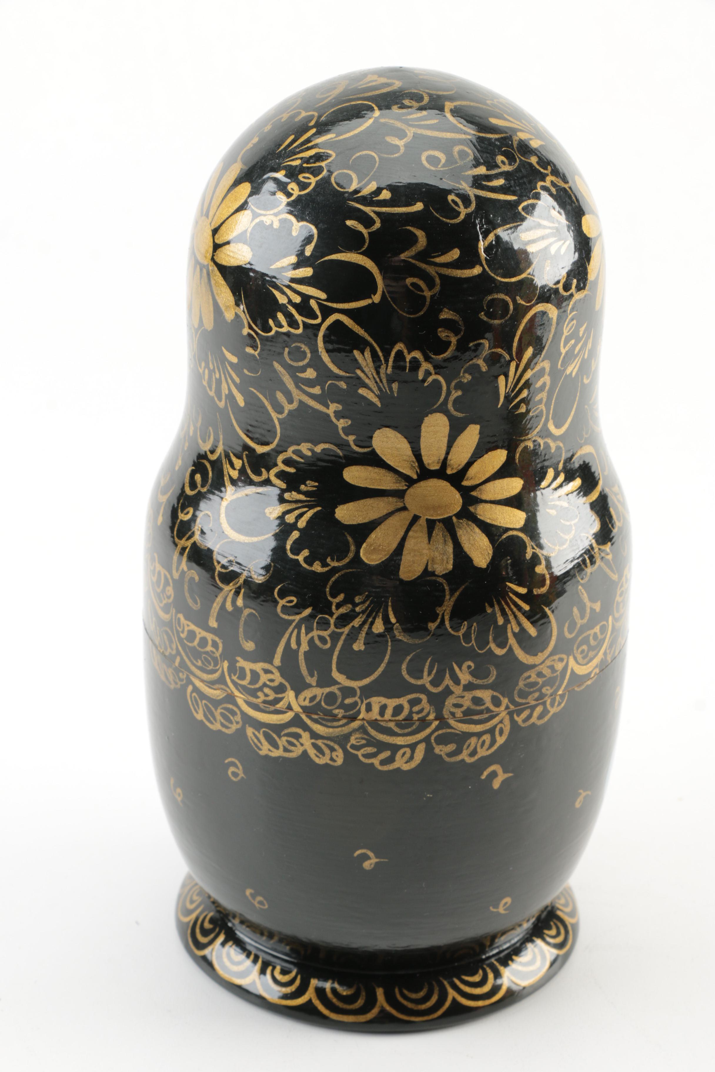 Russian Style Wood Nesting Dolls