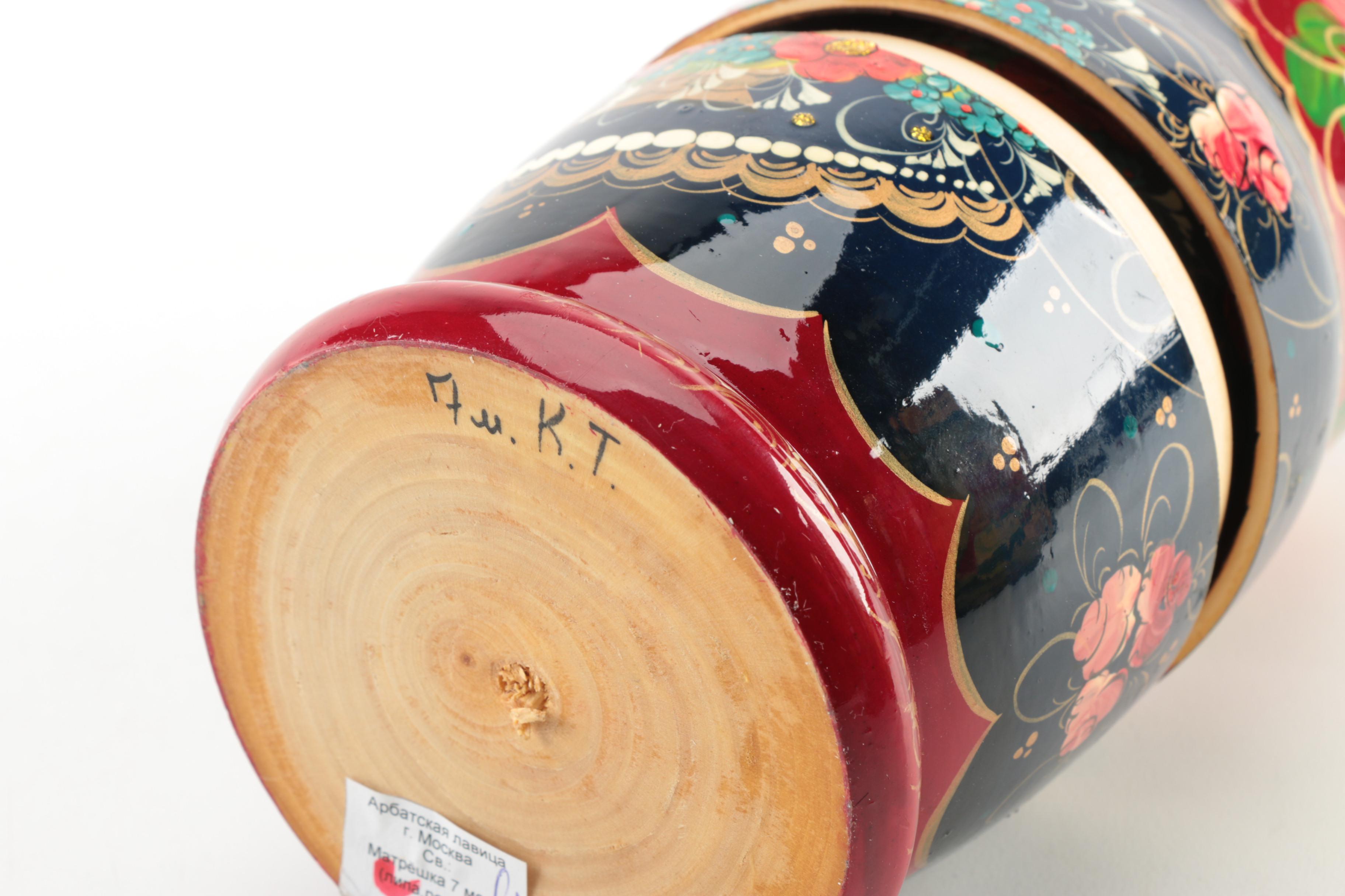 Russian Style Wood Nesting Dolls