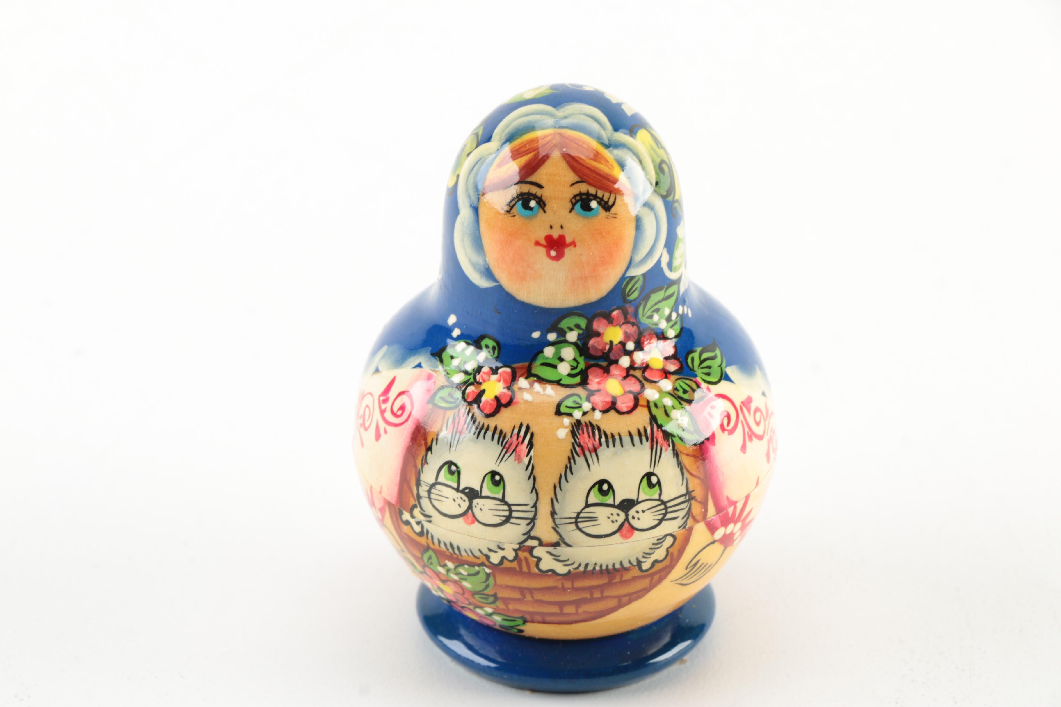 Russian Style Wood Nesting Dolls