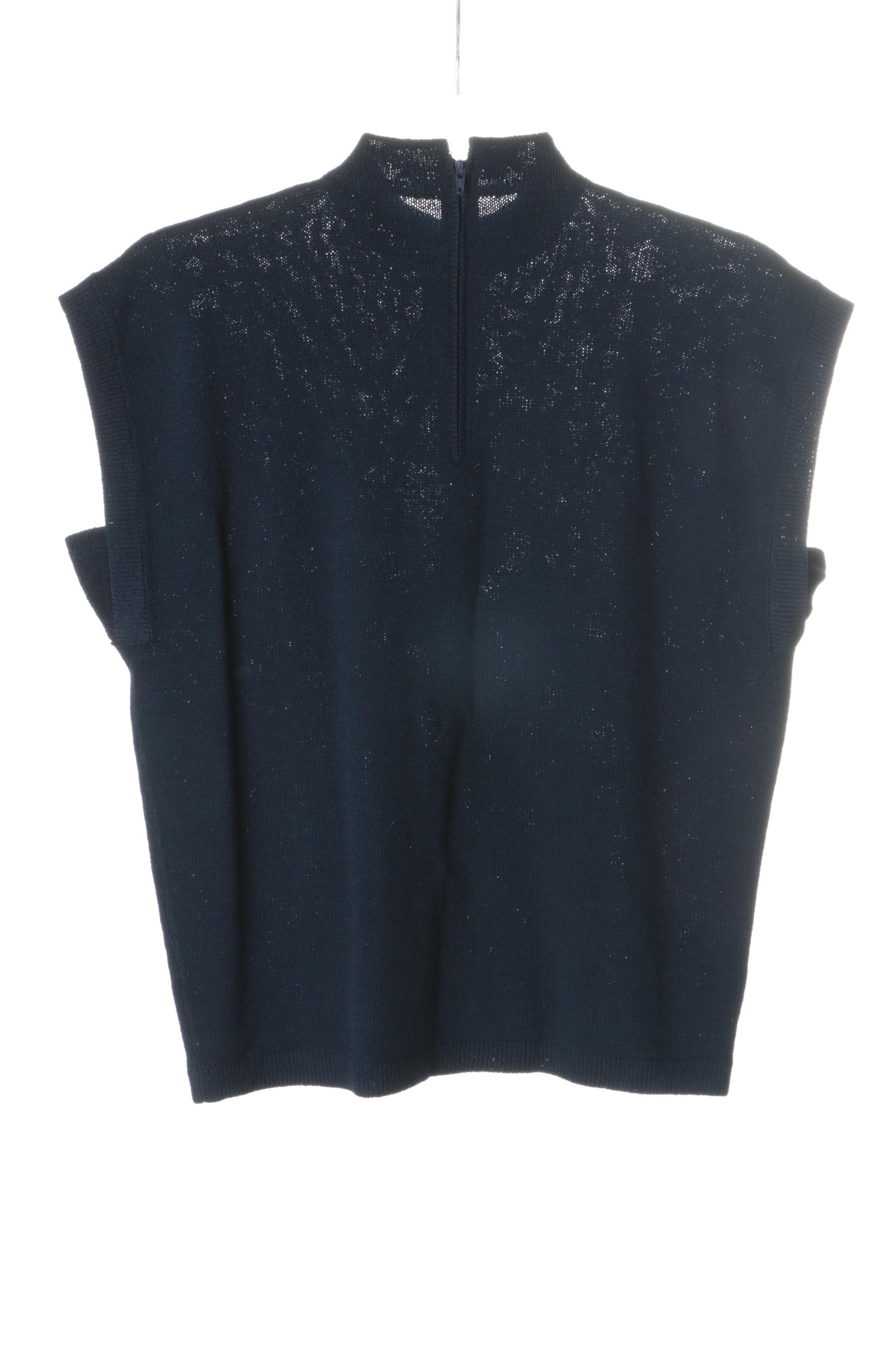 Women's St. John Black and Blue Knitwear