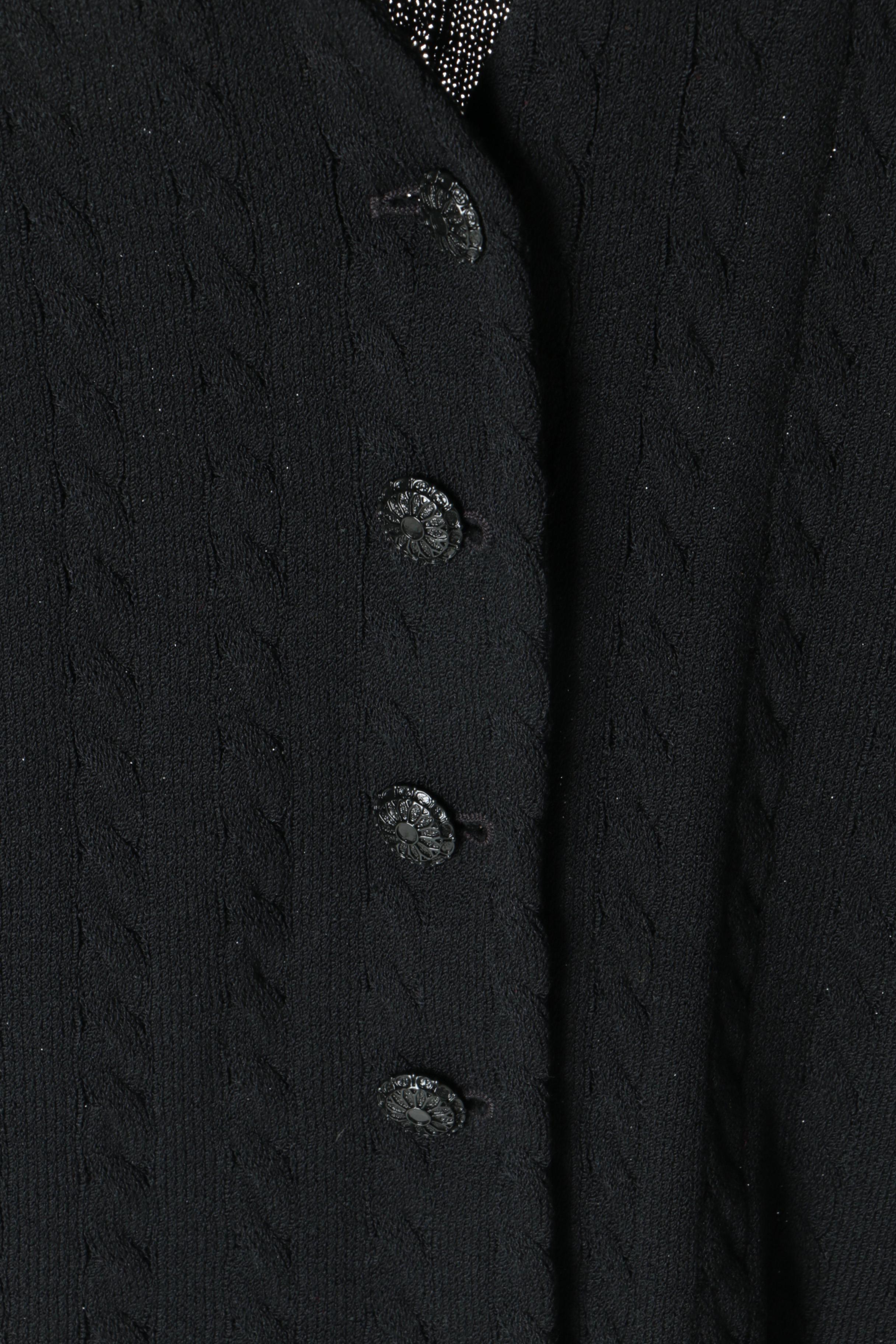 Women's St. John Black and Blue Knitwear