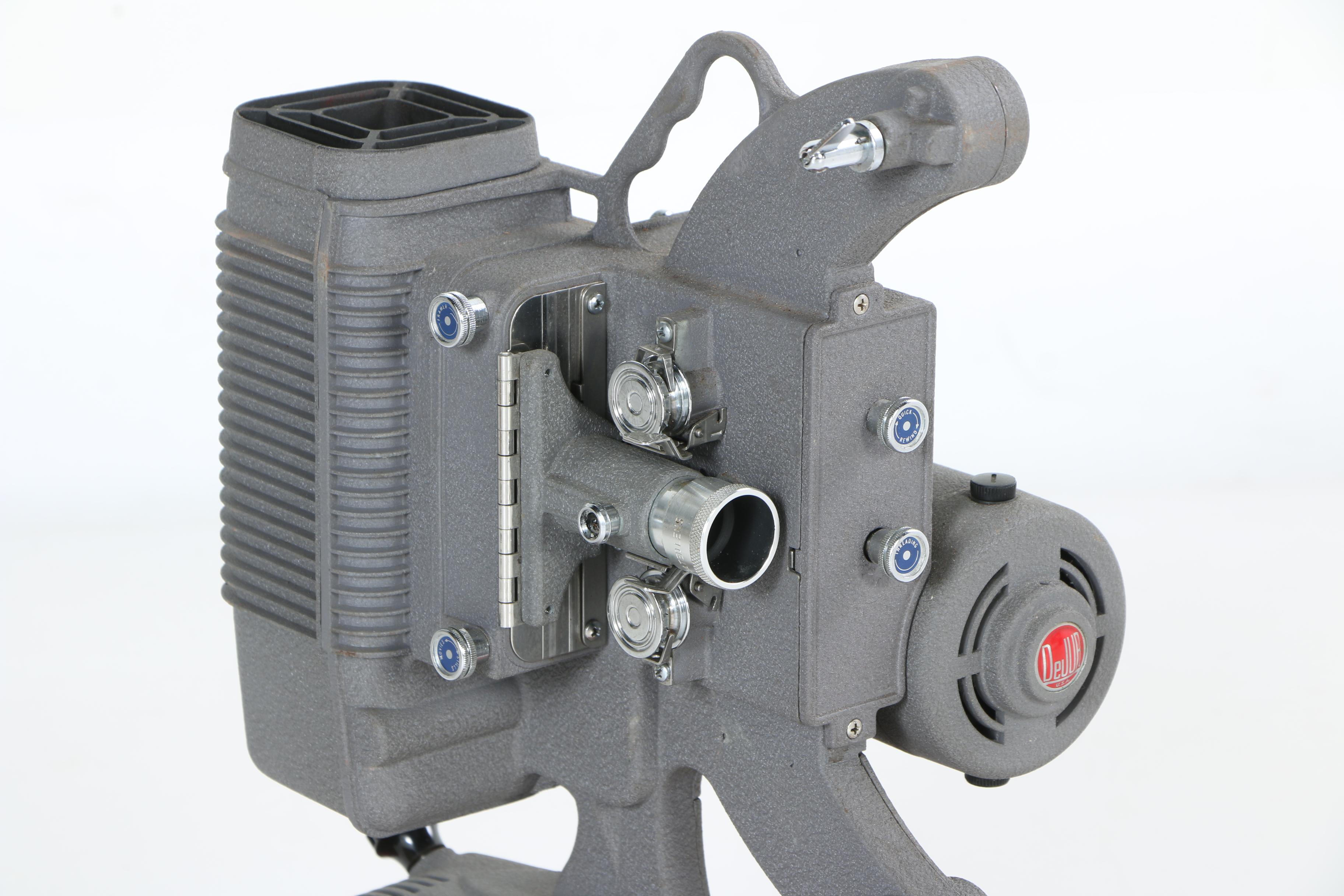 Vintage DeJur-Amsco Corp. Model 750 8mm Home Movie Projector