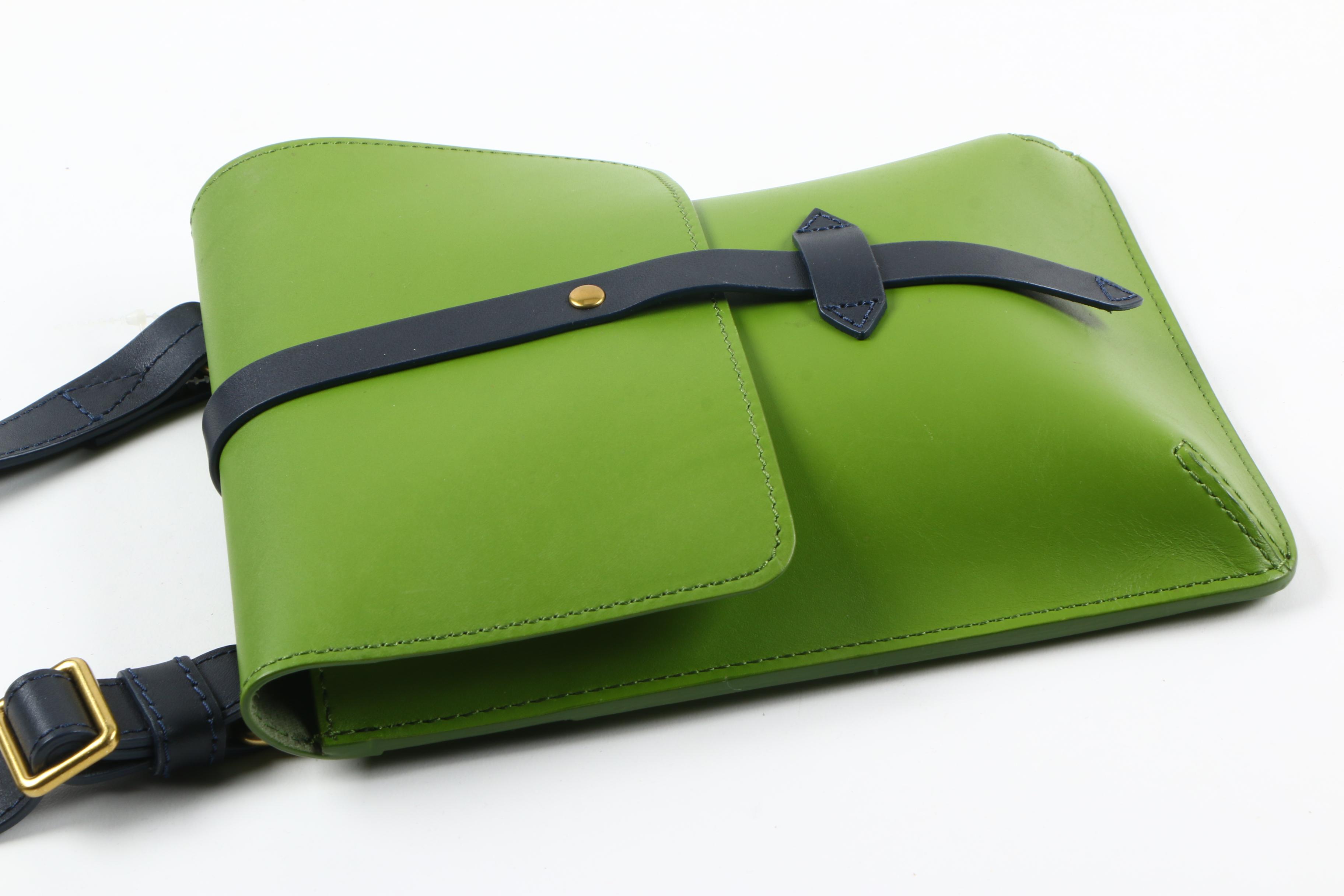 IIIBeCa by Joy Gryson Green Leather Crossbody Bag