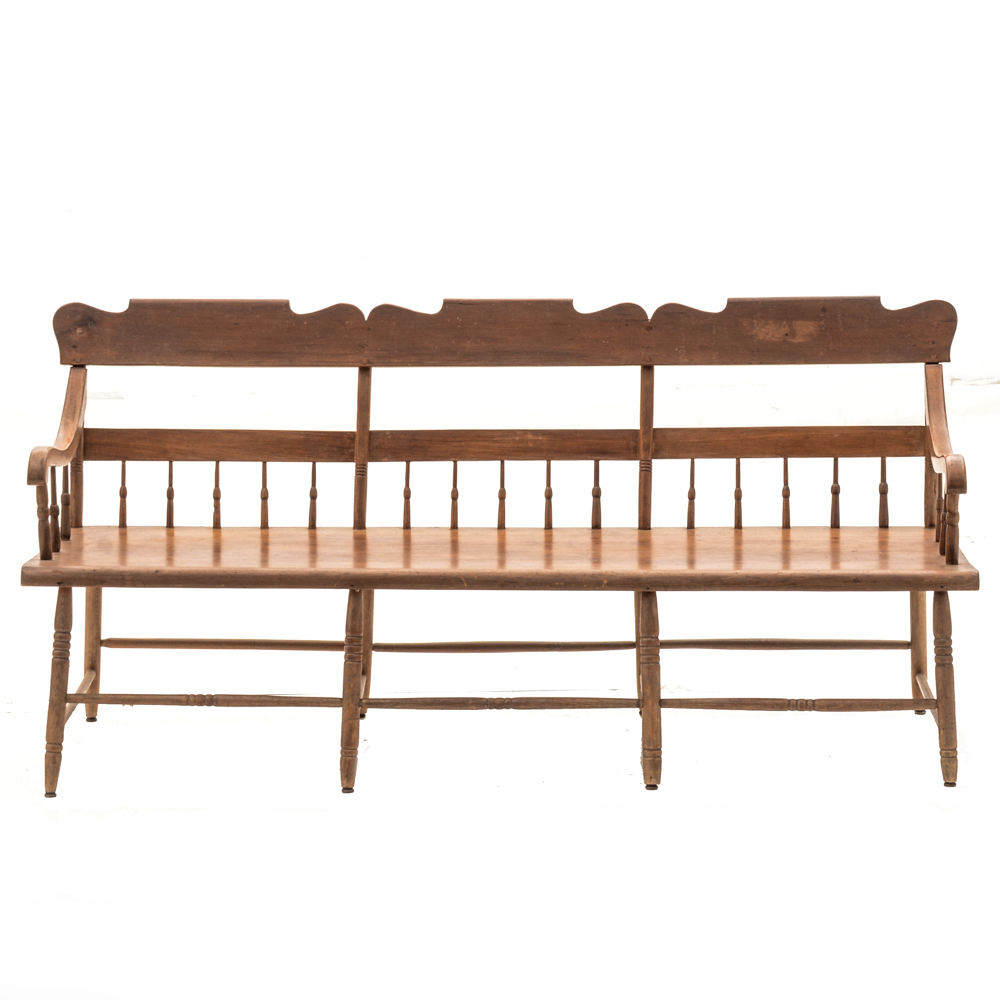 Antique Handcrafted Pennsylvania Deacon Bench