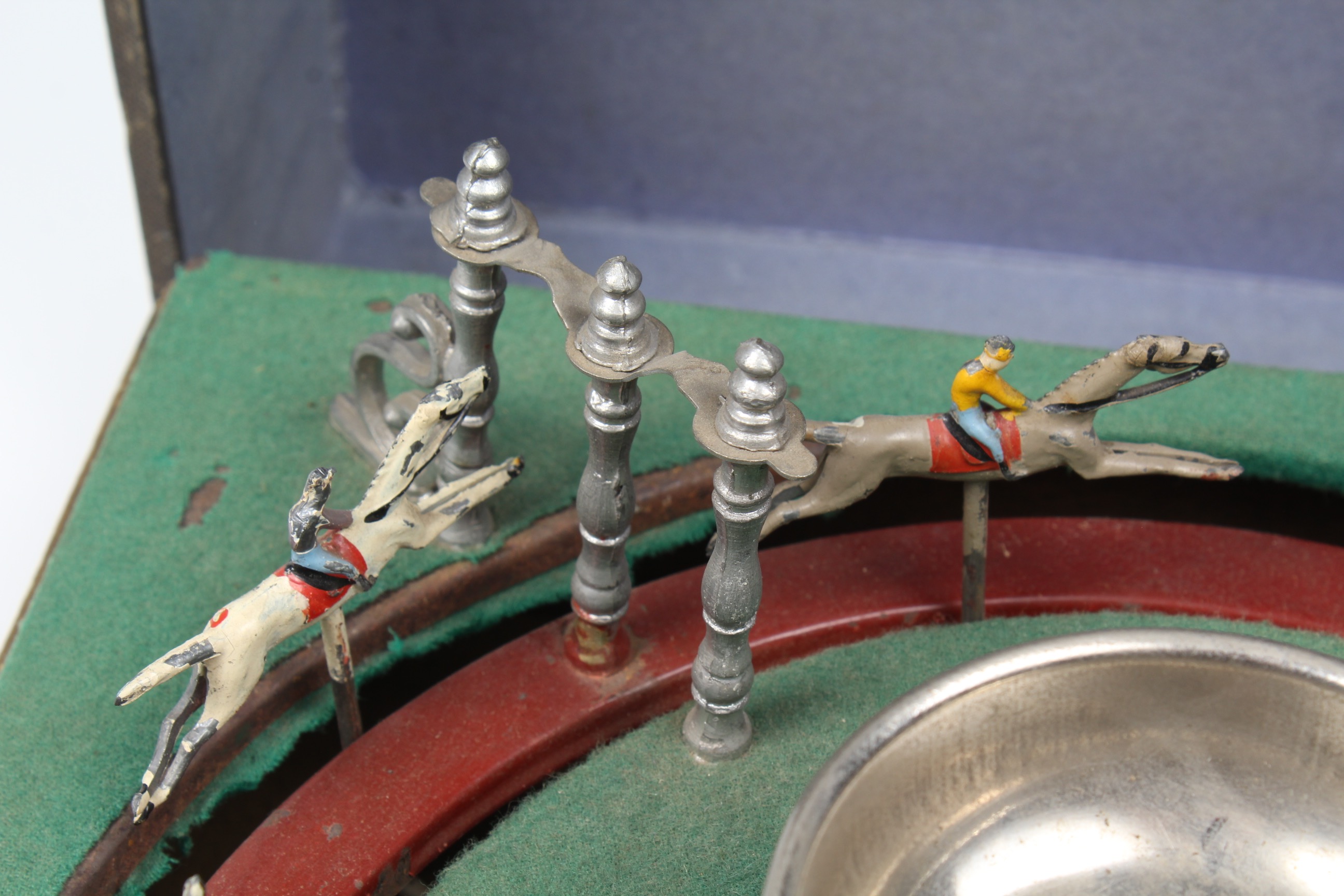 Vintage French Jeu de Course Horse Racing Game