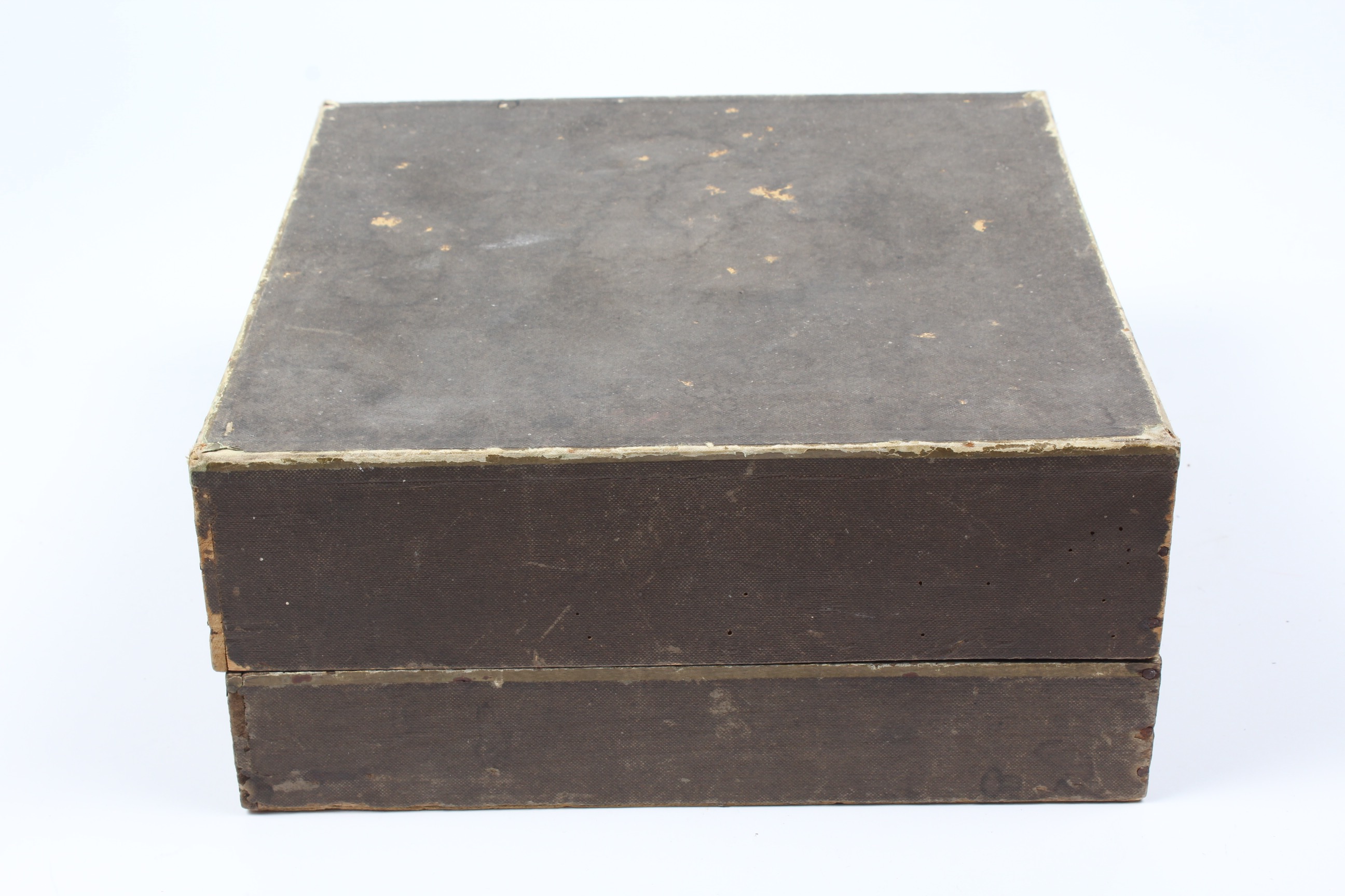 Vintage French Jeu de Course Horse Racing Game