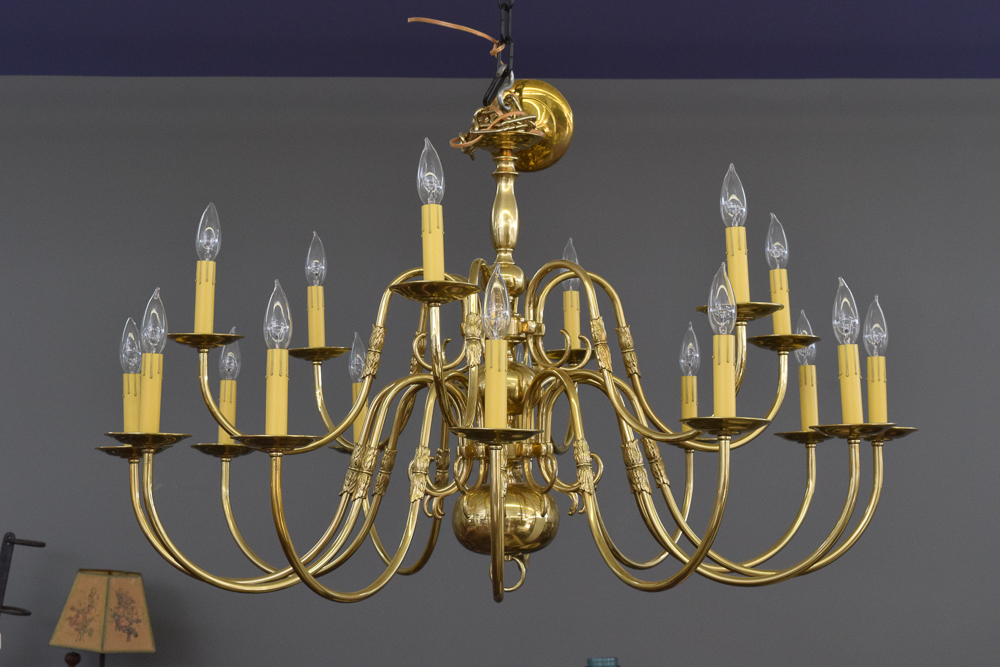 Georgian Style Eighteen Arm Brass Chandelier