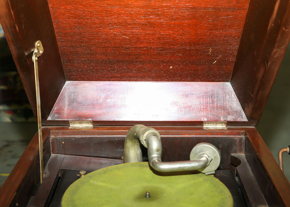 Antique Edison Disc Phonograph
