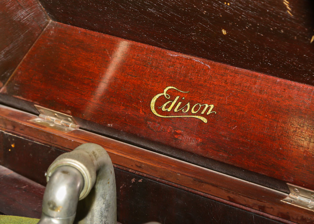 Antique Edison Disc Phonograph