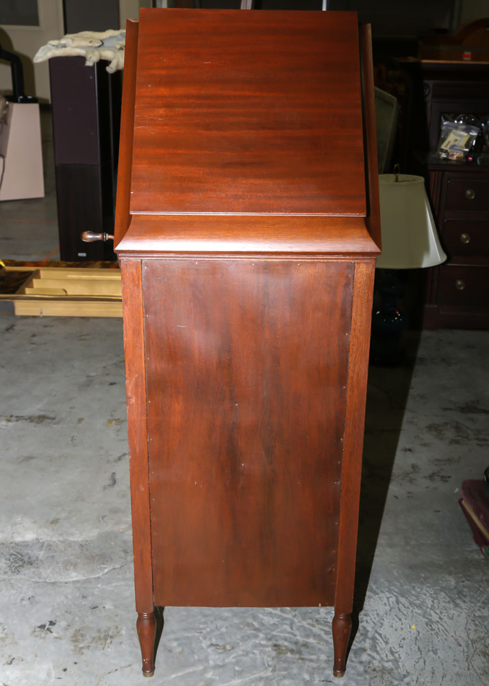 Antique Edison Disc Phonograph