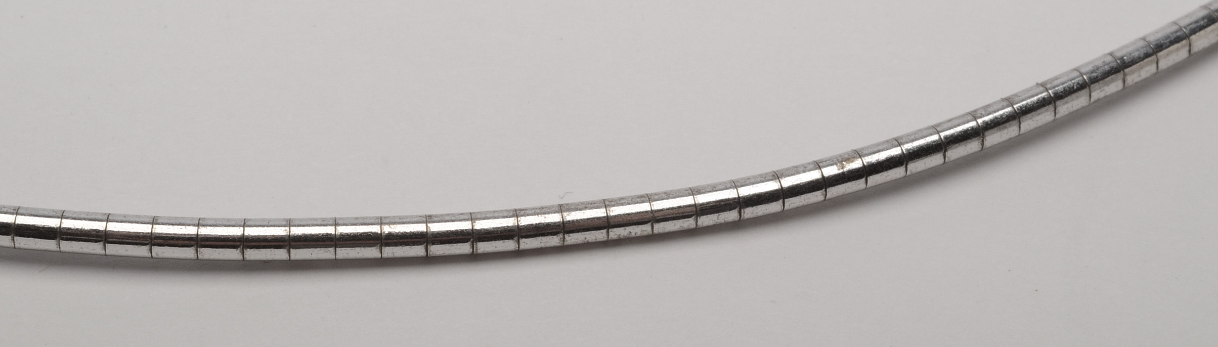 Sterling Silver Omega Chain with Hand-Carved Mother of Pearl Cameo Pendant