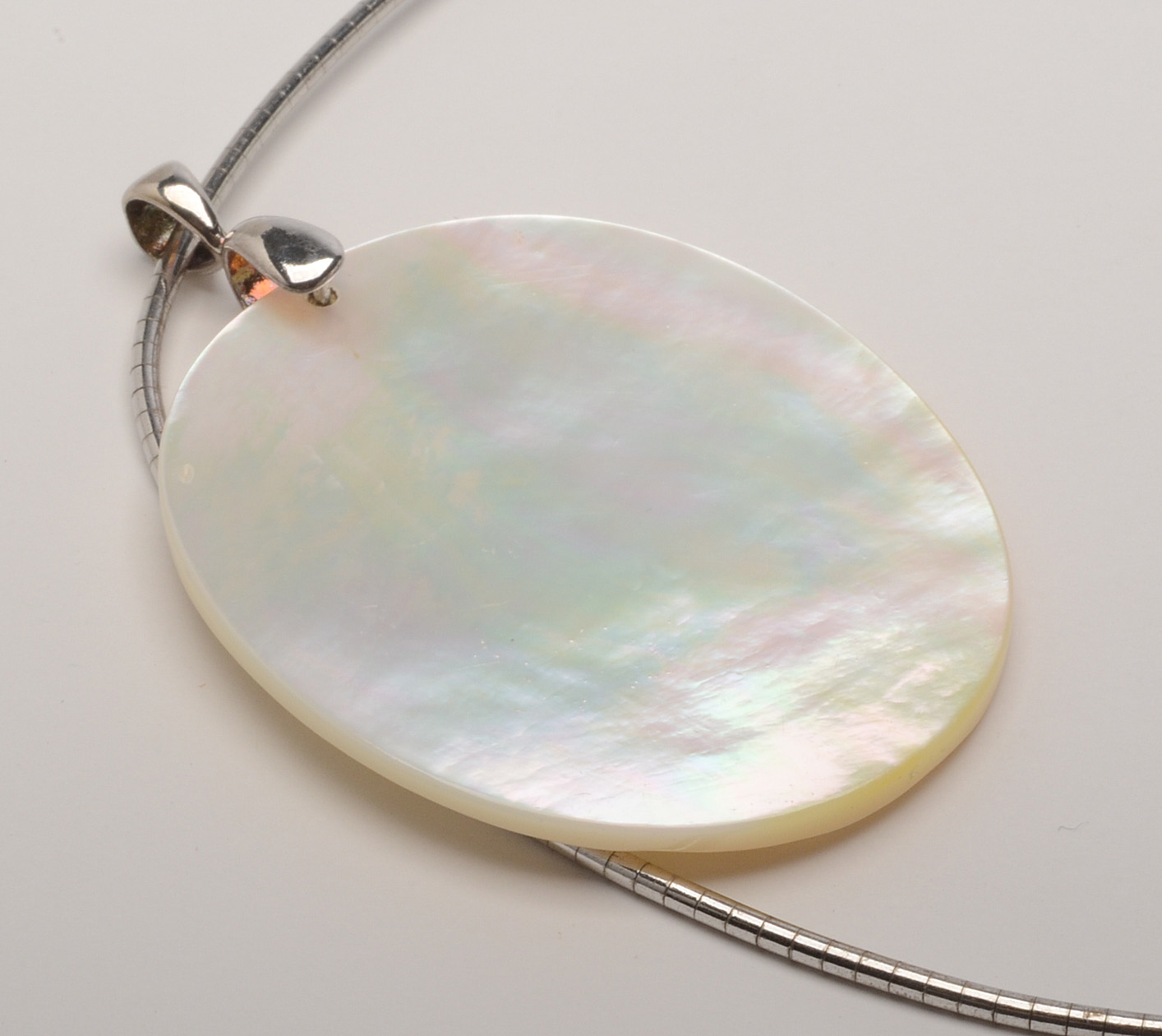 Sterling Silver Omega Chain with Hand-Carved Mother of Pearl Cameo Pendant
