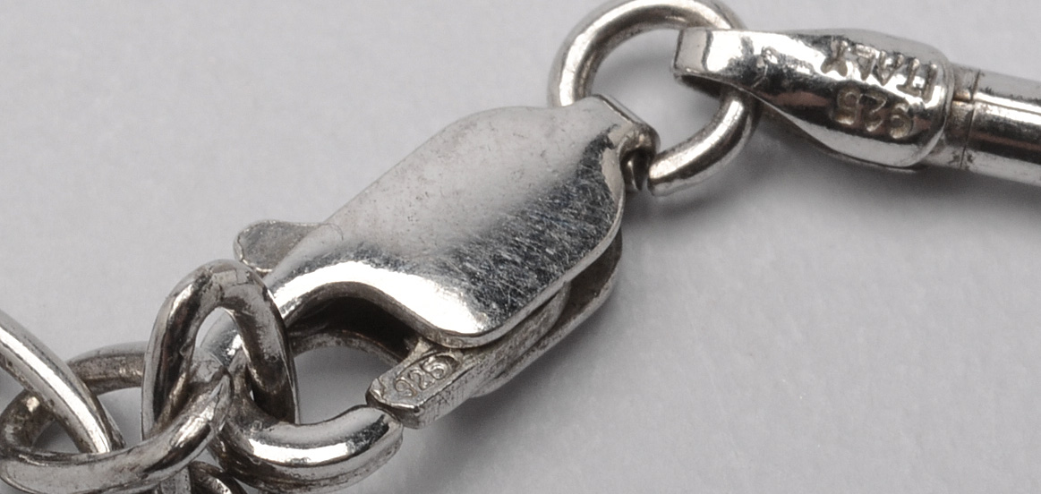 Sterling Silver Omega Chain with Hand-Carved Mother of Pearl Cameo Pendant