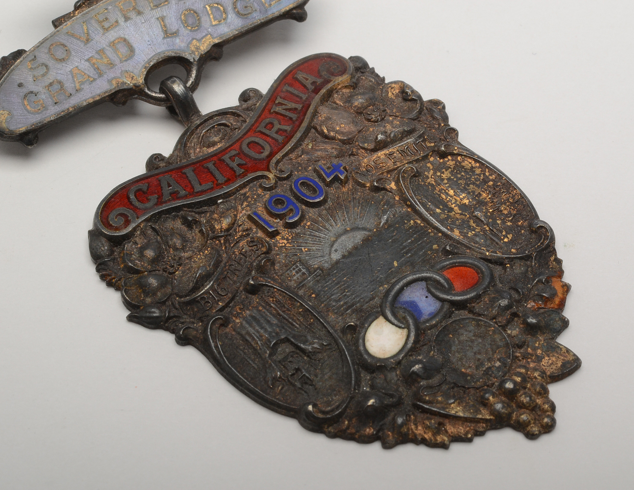 Antique Sterling Silver Odd Fellows Medal