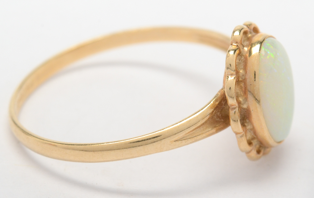 10K Yellow Gold Opal Ring