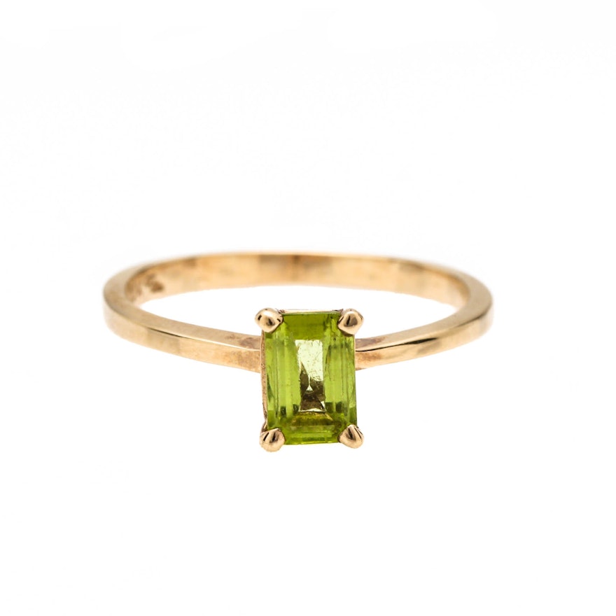 10K Yellow Gold Peridot Solitaire Ring