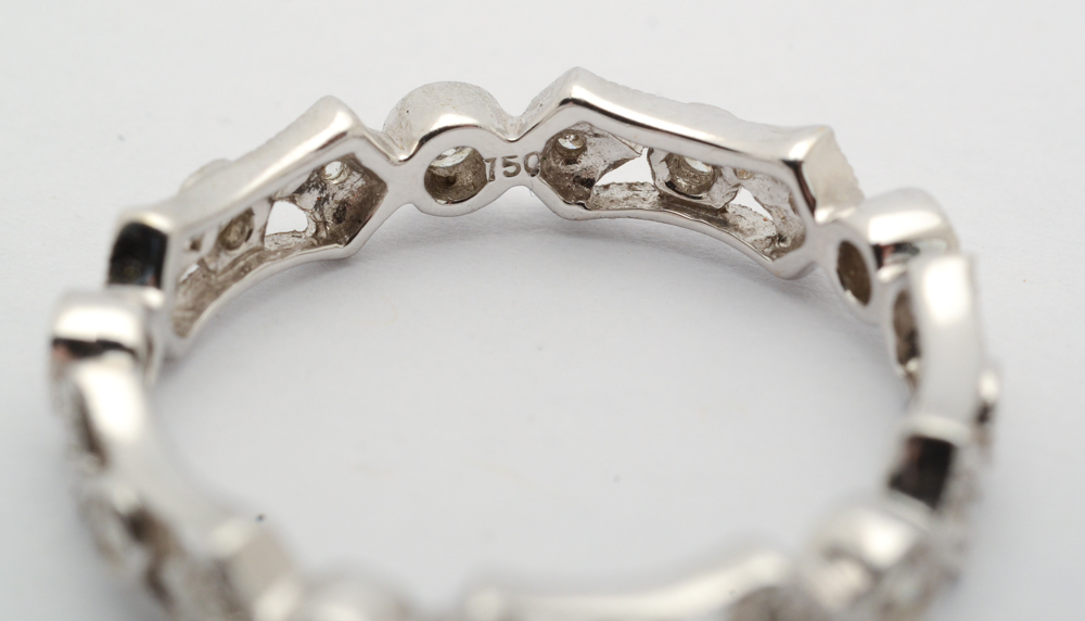 18K White Gold Diamond Milgrain Band