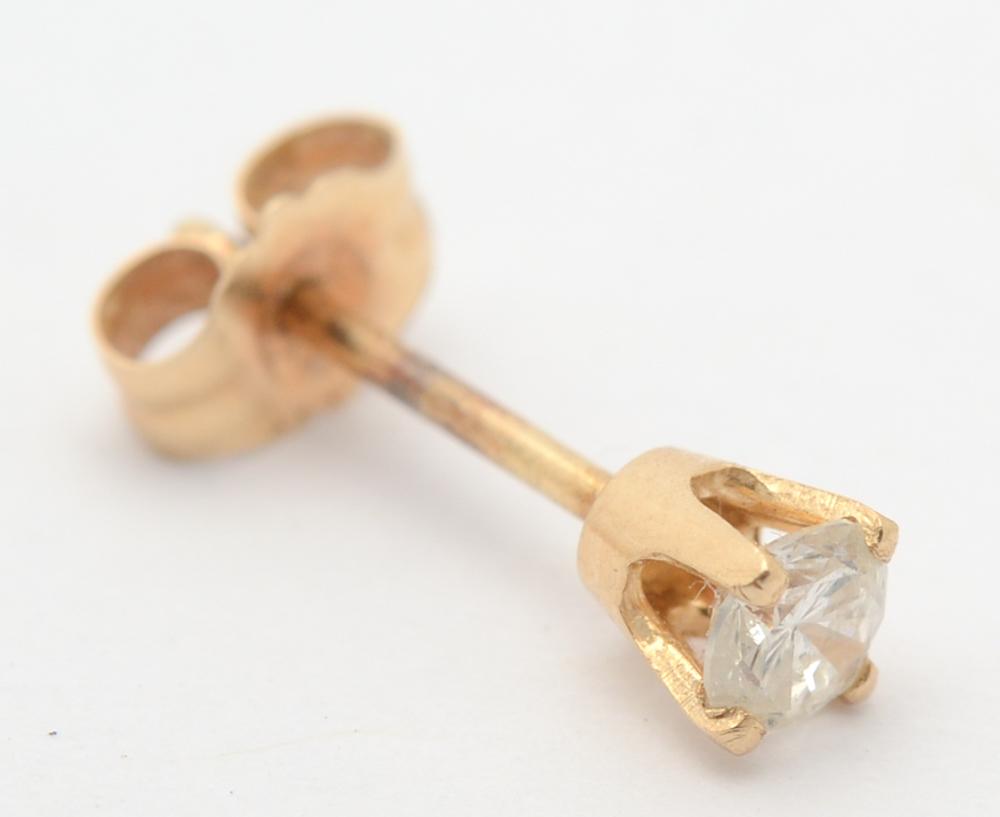 14K Yellow Gold Heart Window Locket and Single Diamond Stud Earring